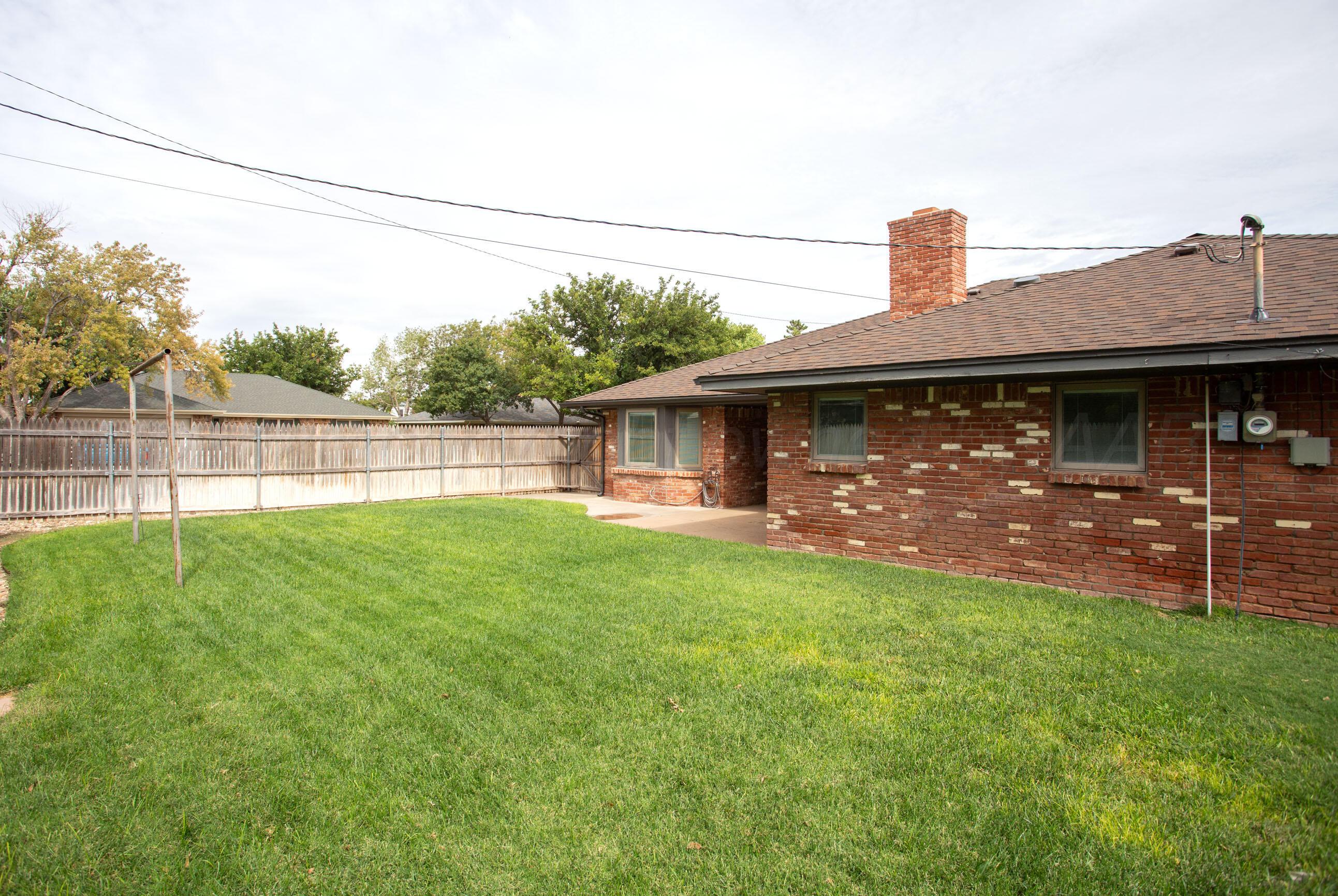 6717 Adirondack Trail Property Photo 29