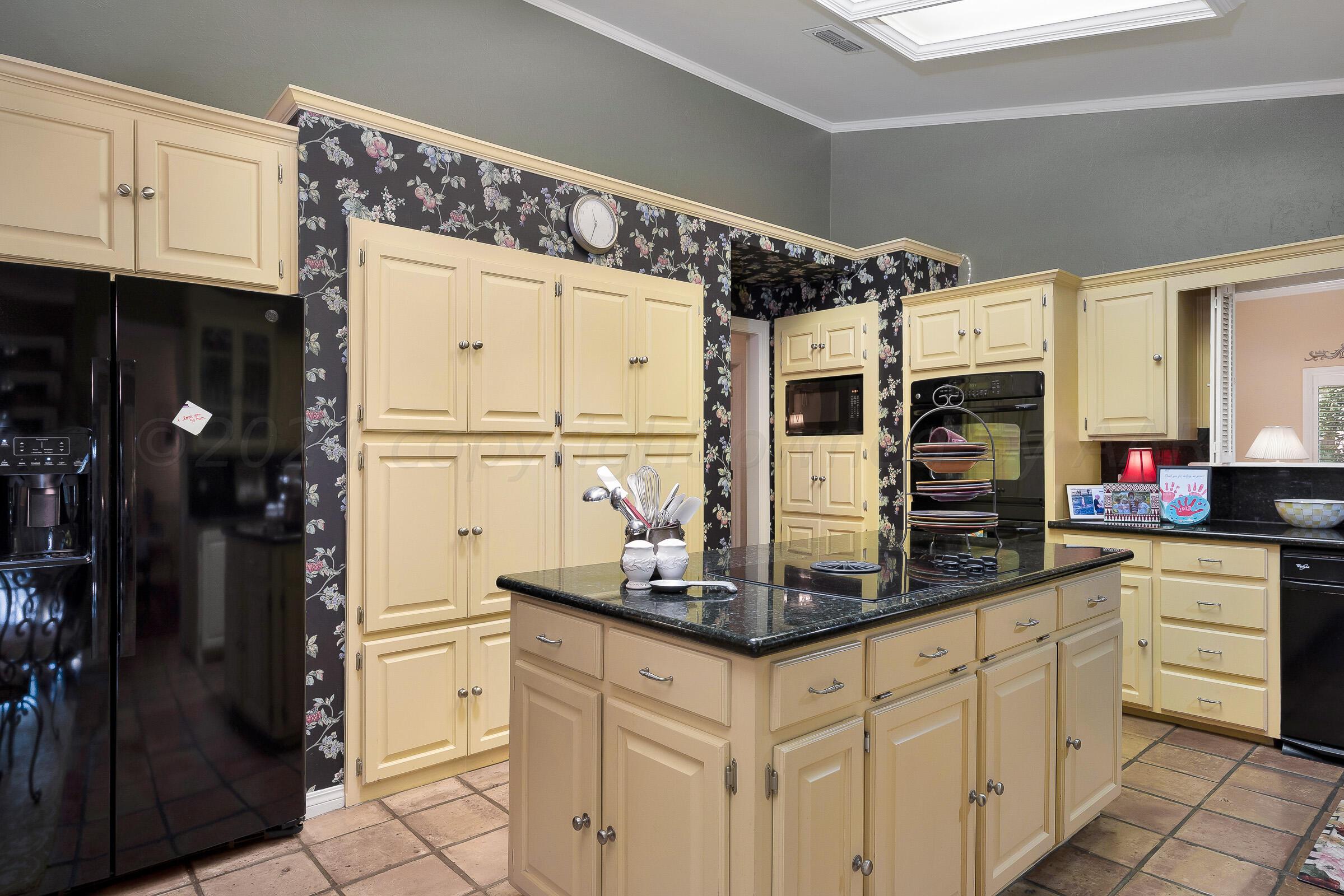 2609 Hawthorne Drive Property Photo 11