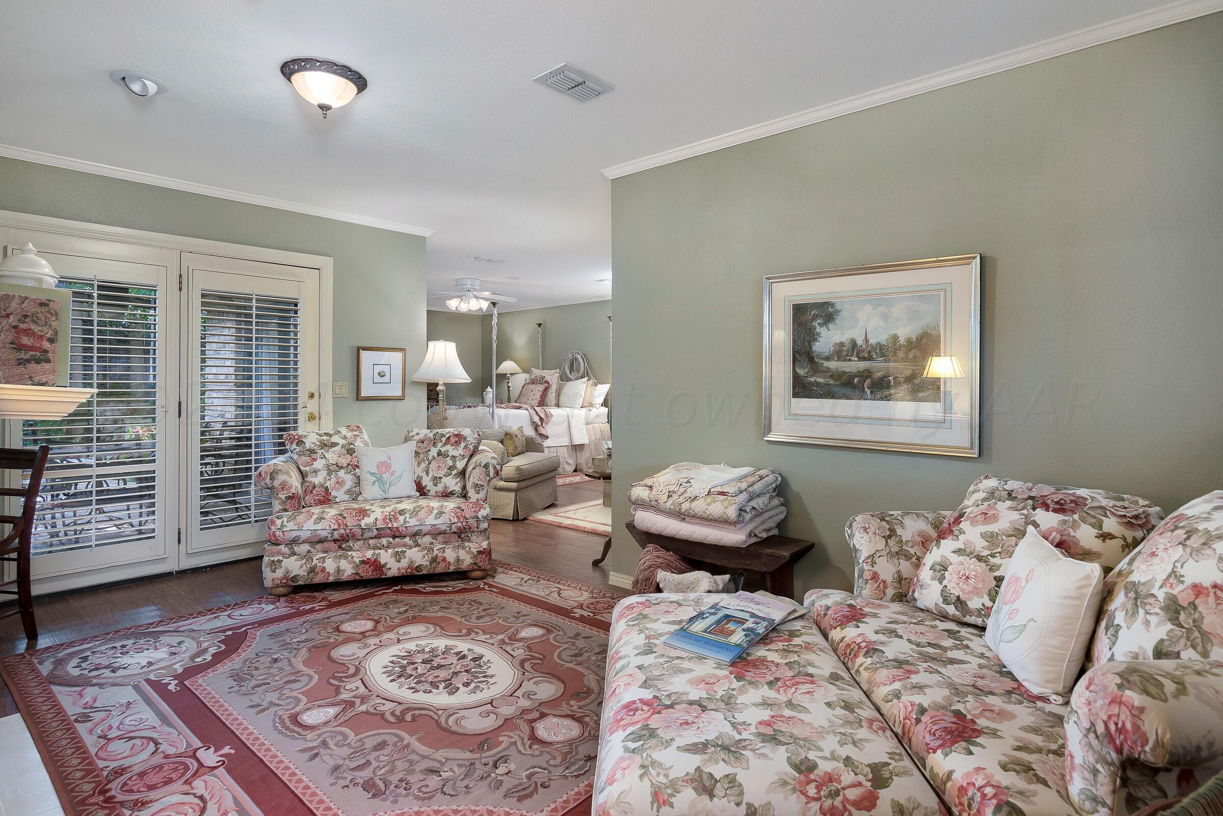 2609 Hawthorne Drive Property Photo 16