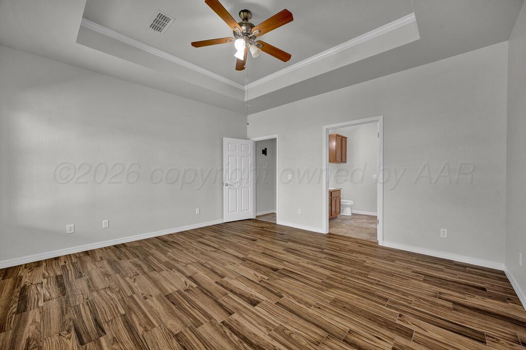9212 Perry Avenue Property Photo 13