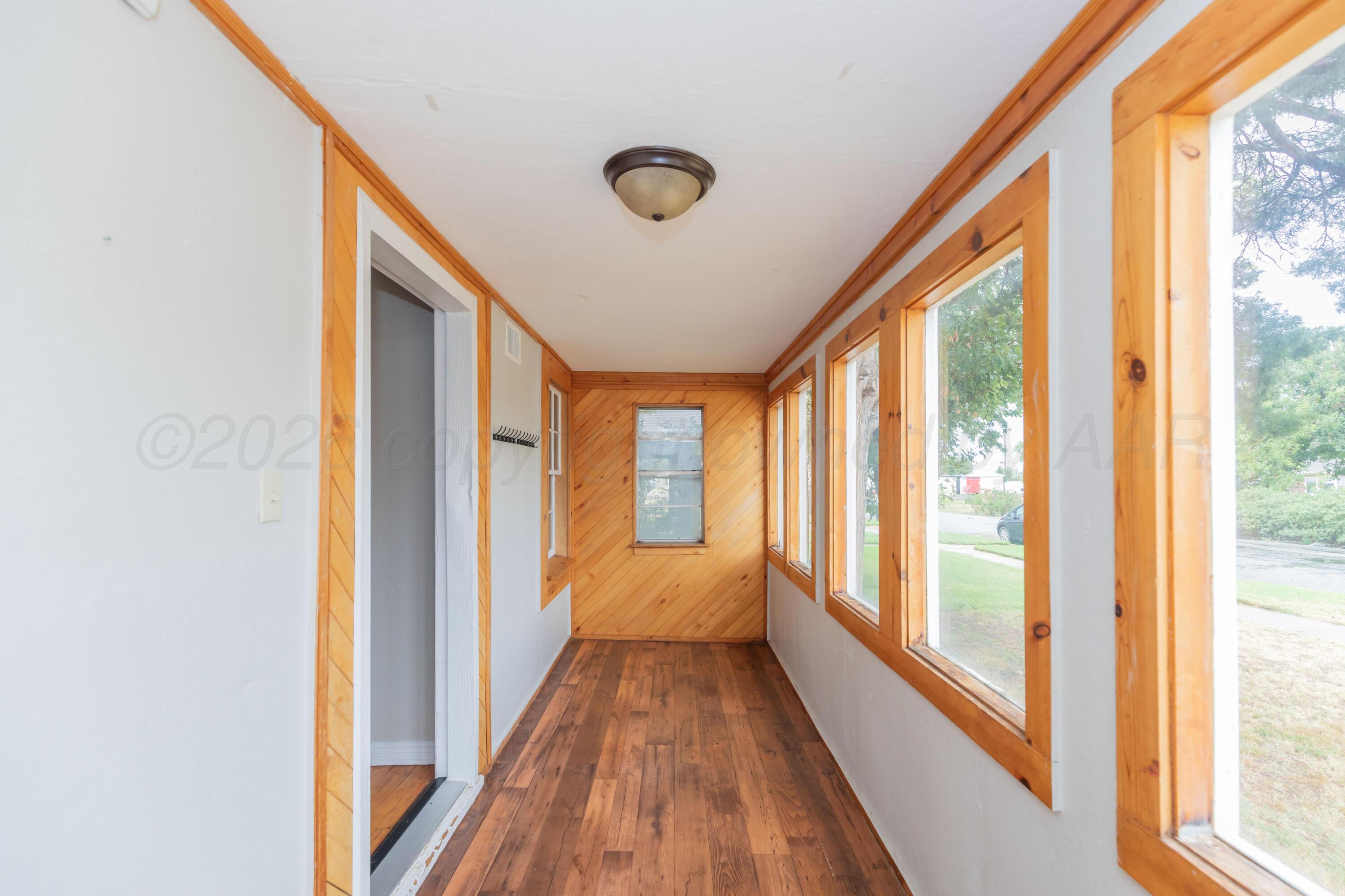 211 Arch Terrace Property Photo 3