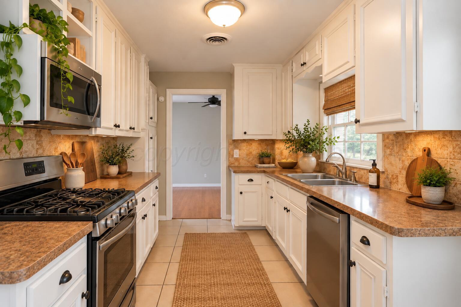 211 Arch Terrace Property Photo 8