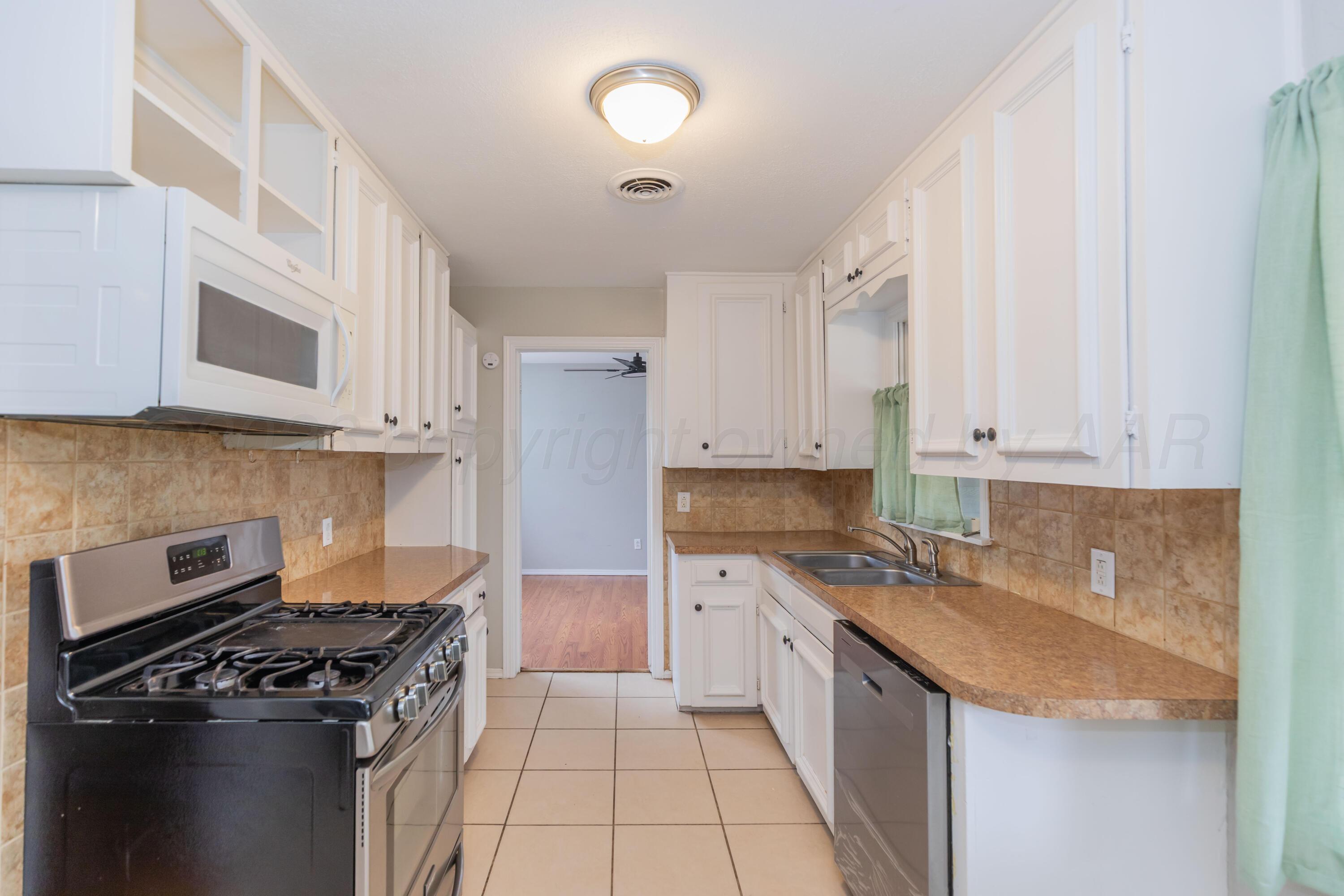 211 Arch Terrace Property Photo 9