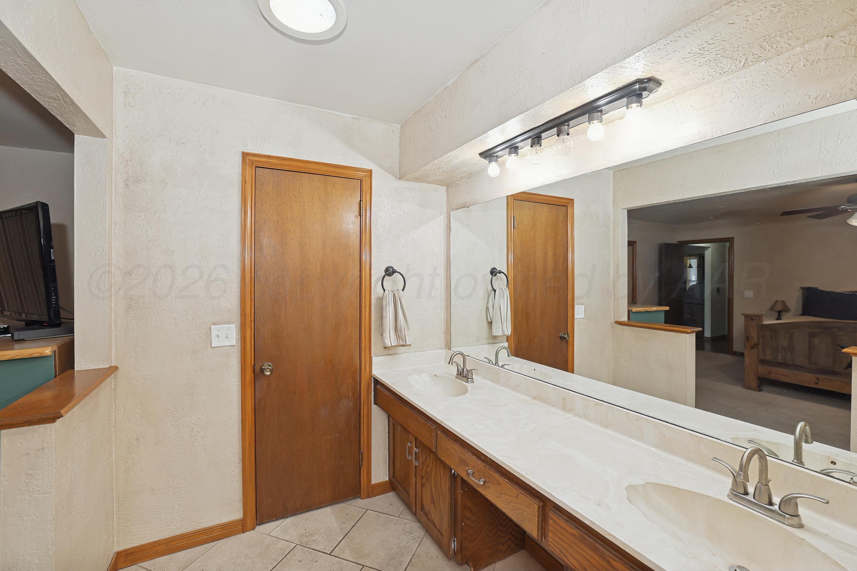 3310 Ault Drive Property Photo 14