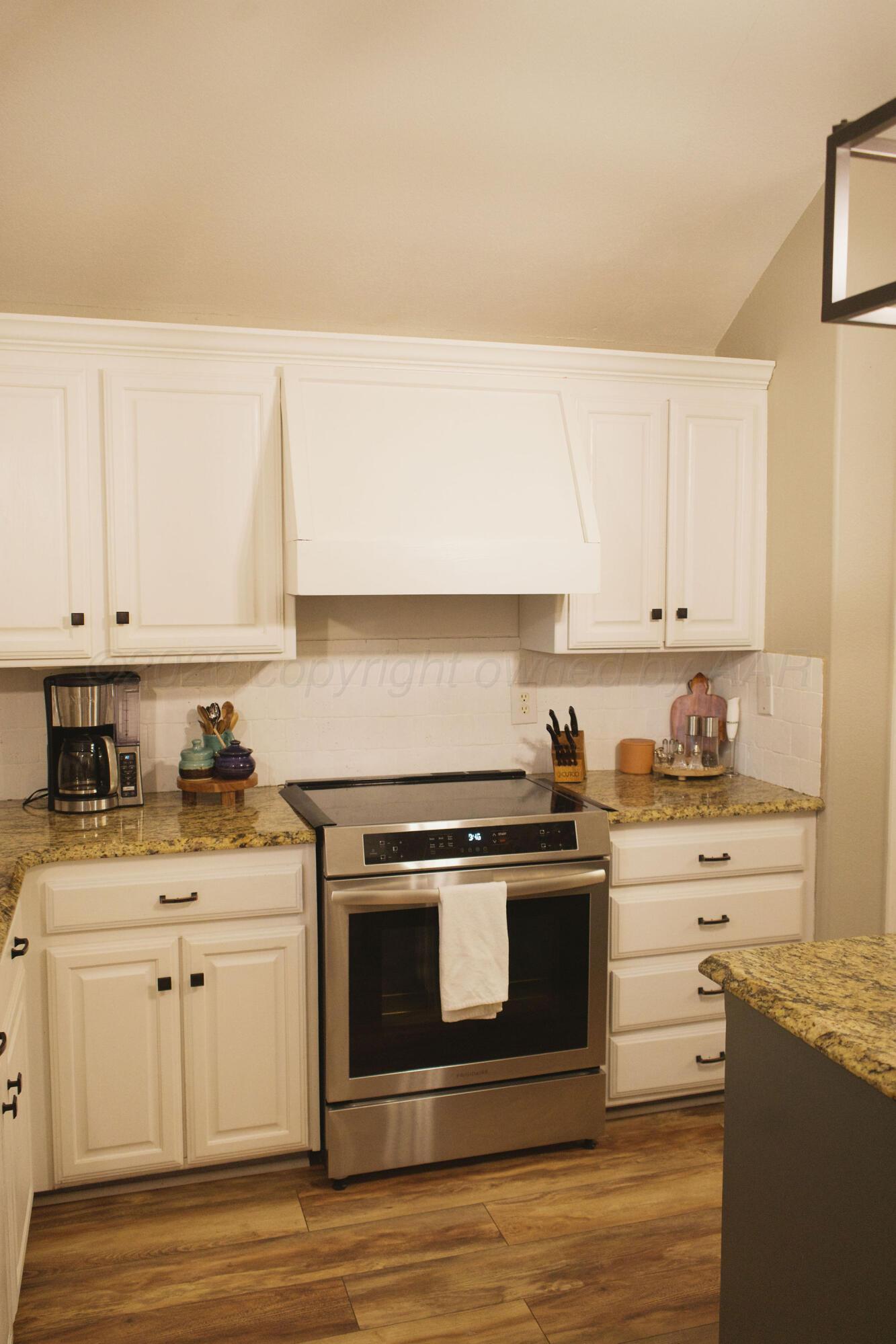 6413 Academy Drive Property Photo 14
