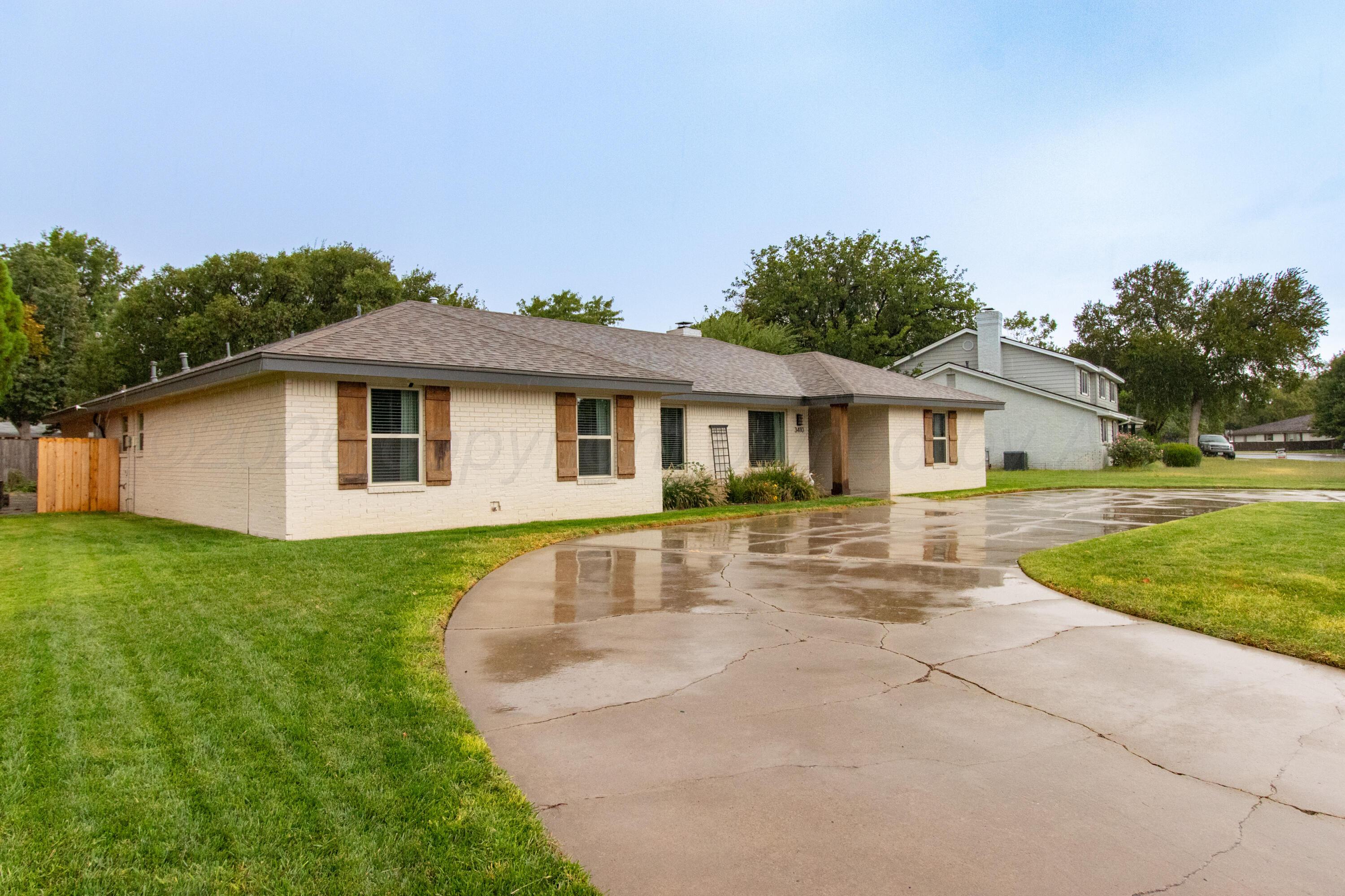 3410 Danbury Drive Property Photo 1