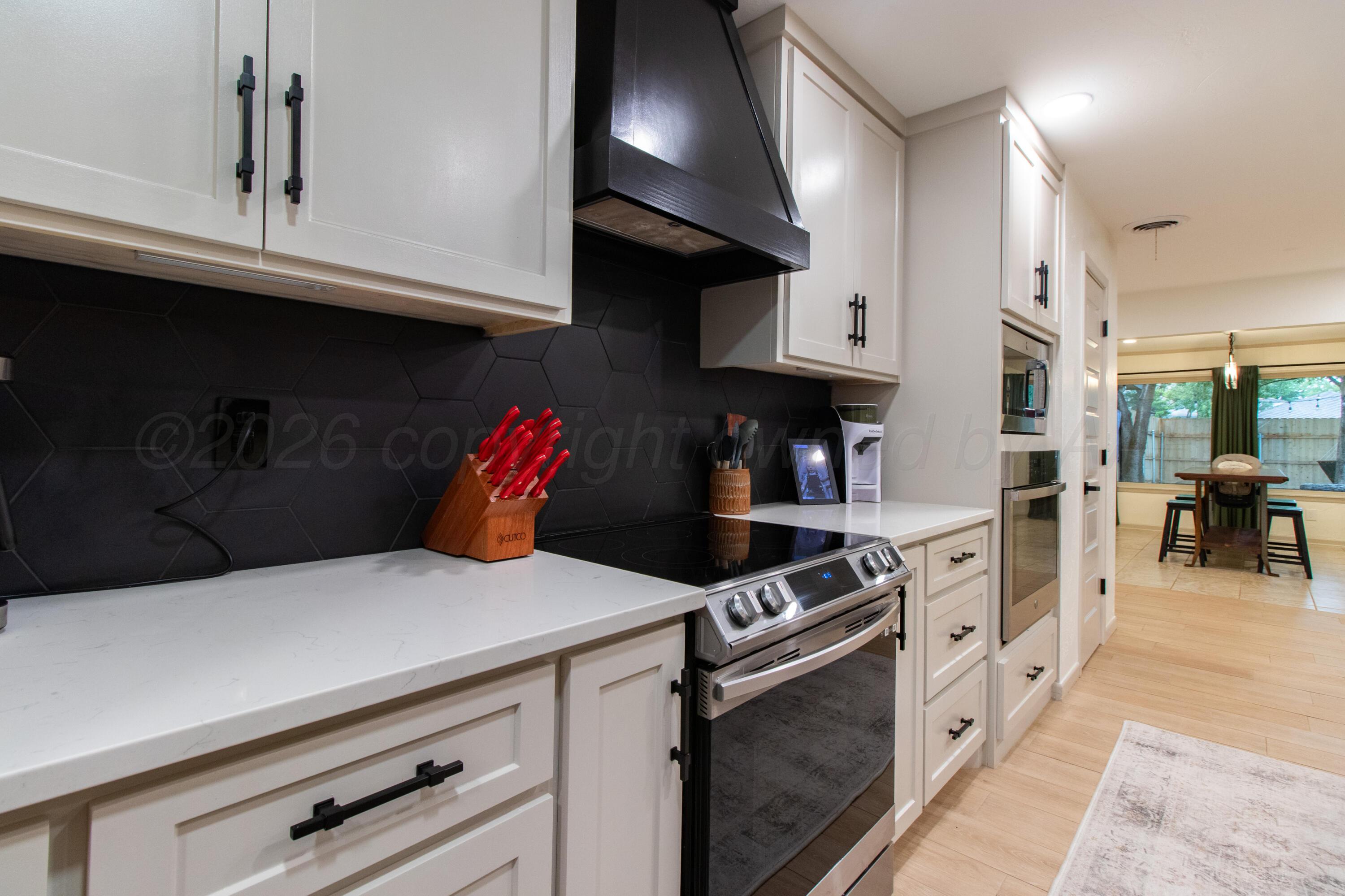 3410 Danbury Drive Property Photo 10