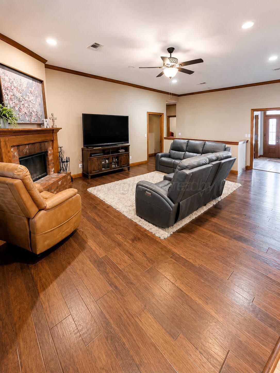 14355 Se Loop 143 Property Photo 4