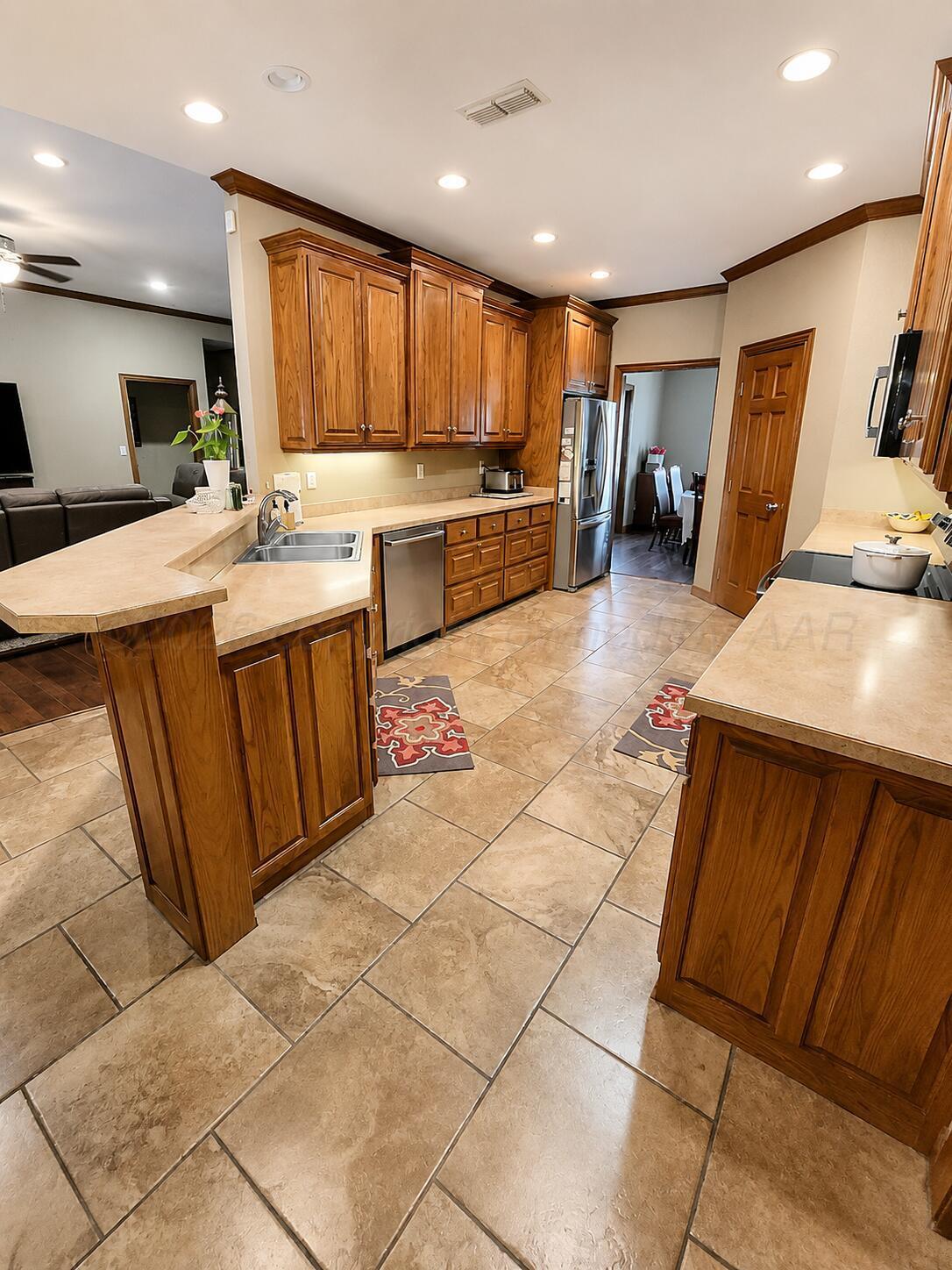 14355 Se Loop 143 Property Photo 6