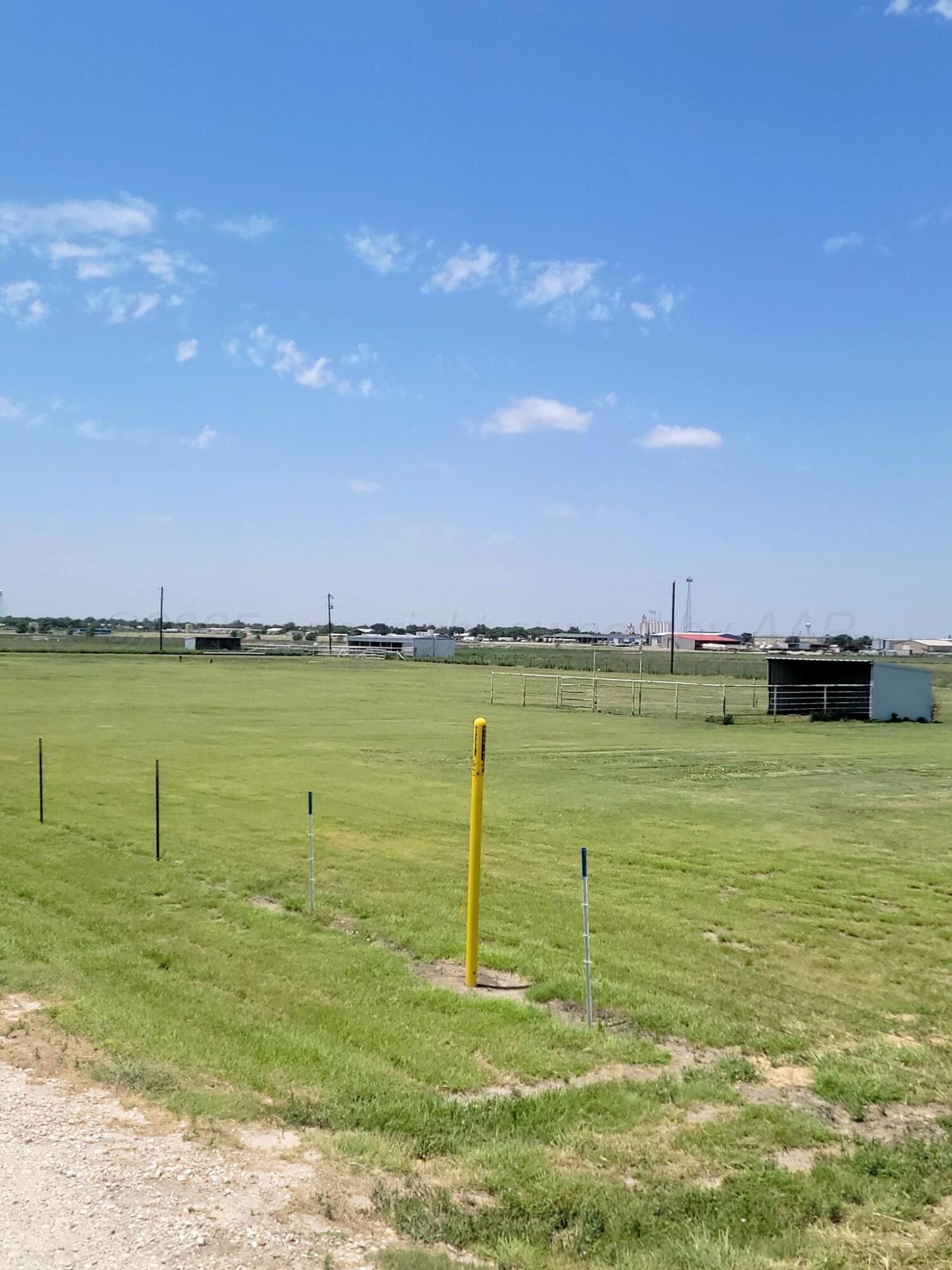 14355 Se Loop 143 Property Photo 25