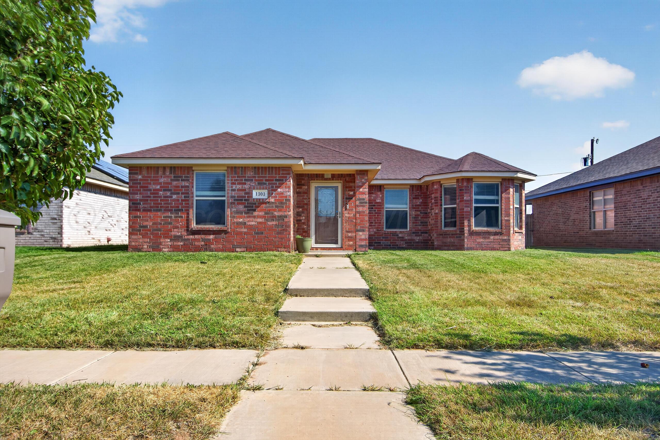 1303 Fox Terrier Avenue Property Photo 2