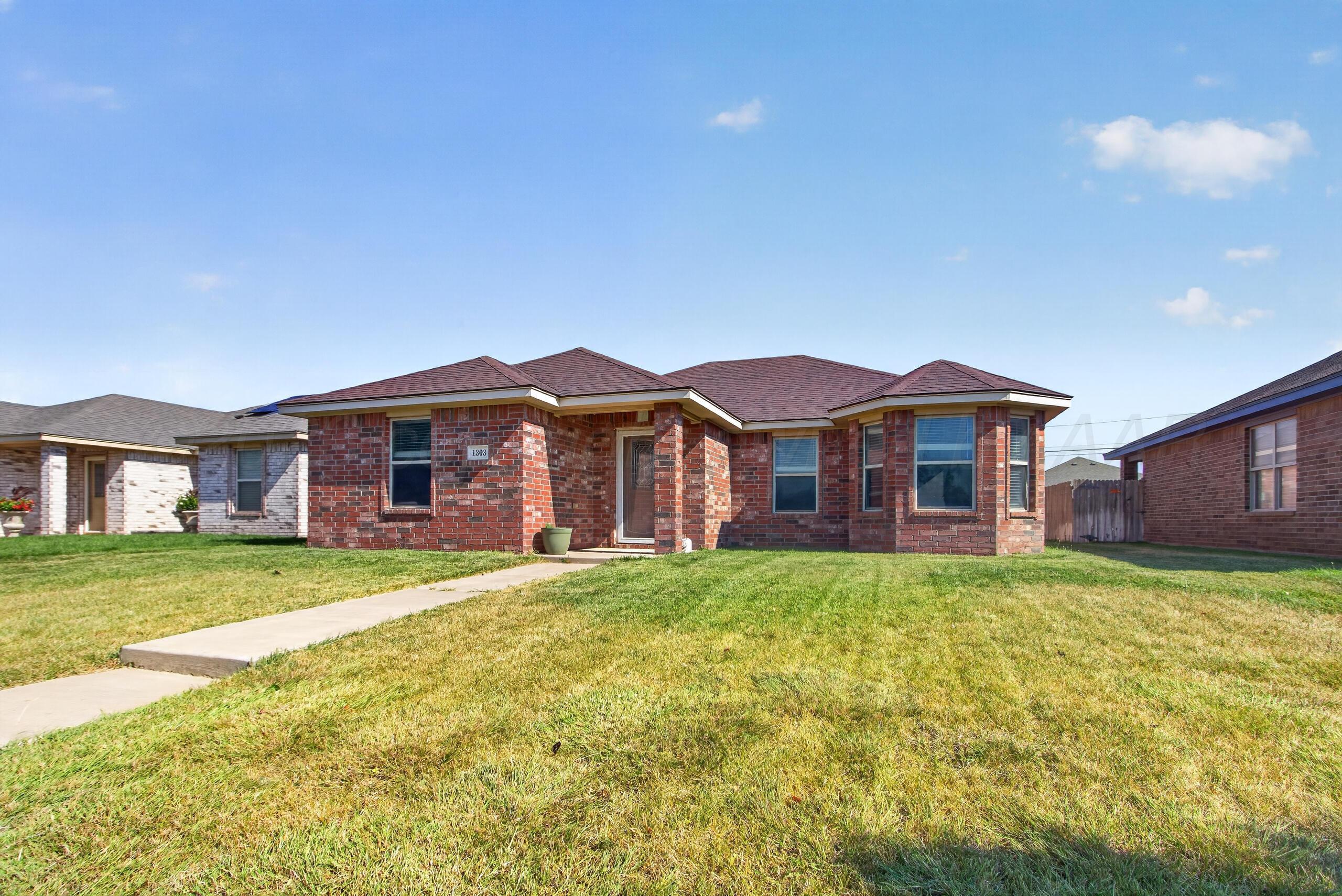 1303 Fox Terrier Avenue Property Photo 4