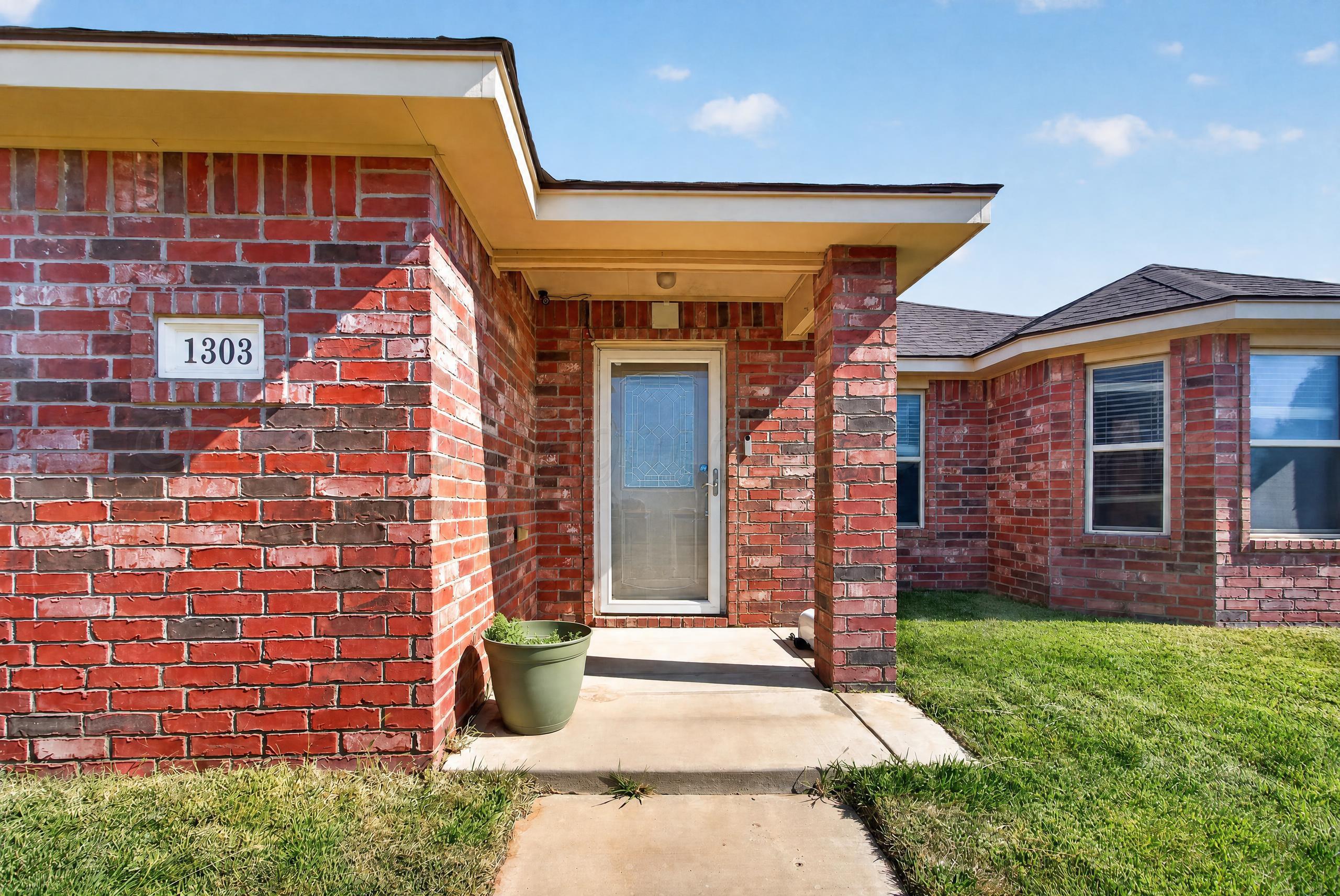 1303 Fox Terrier Avenue Property Photo 6