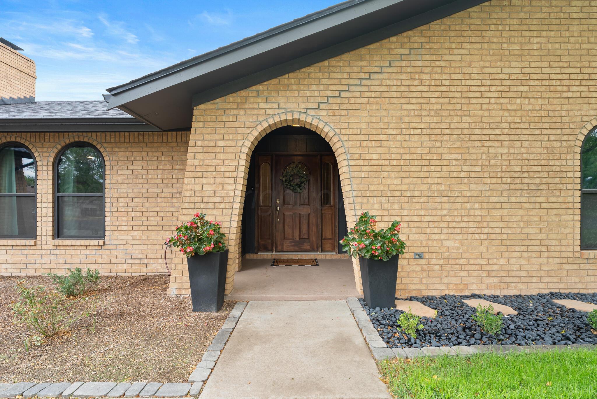 1407 26th Street Property Photo 3