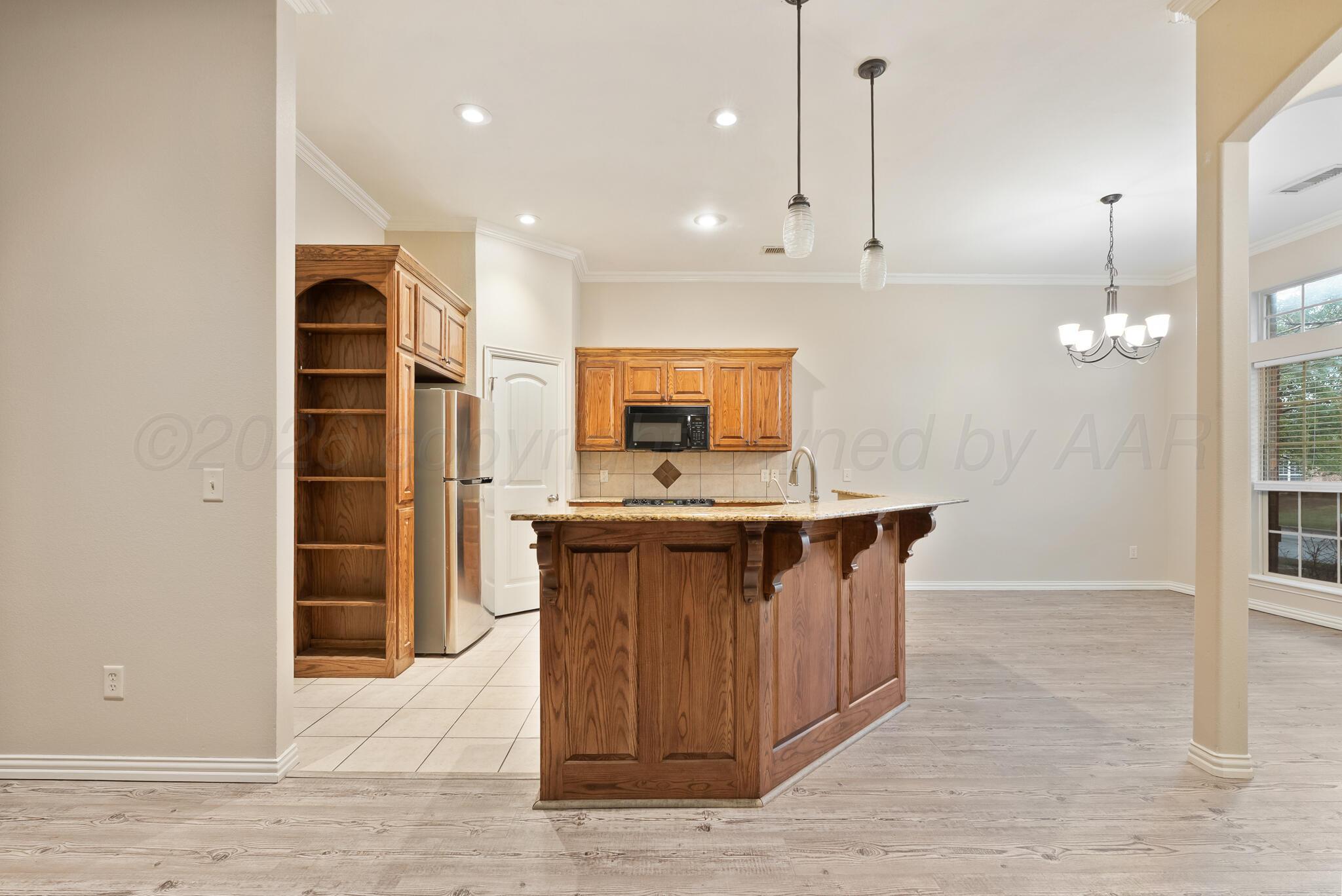 8104 Littlerock Drive Property Photo 10