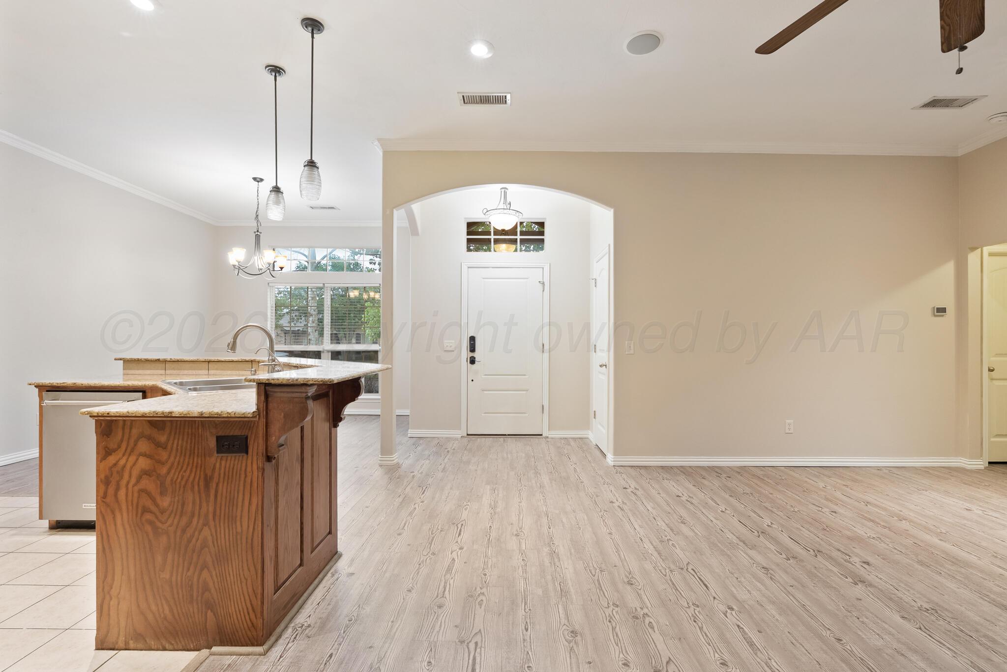 8104 Littlerock Drive Property Photo 11