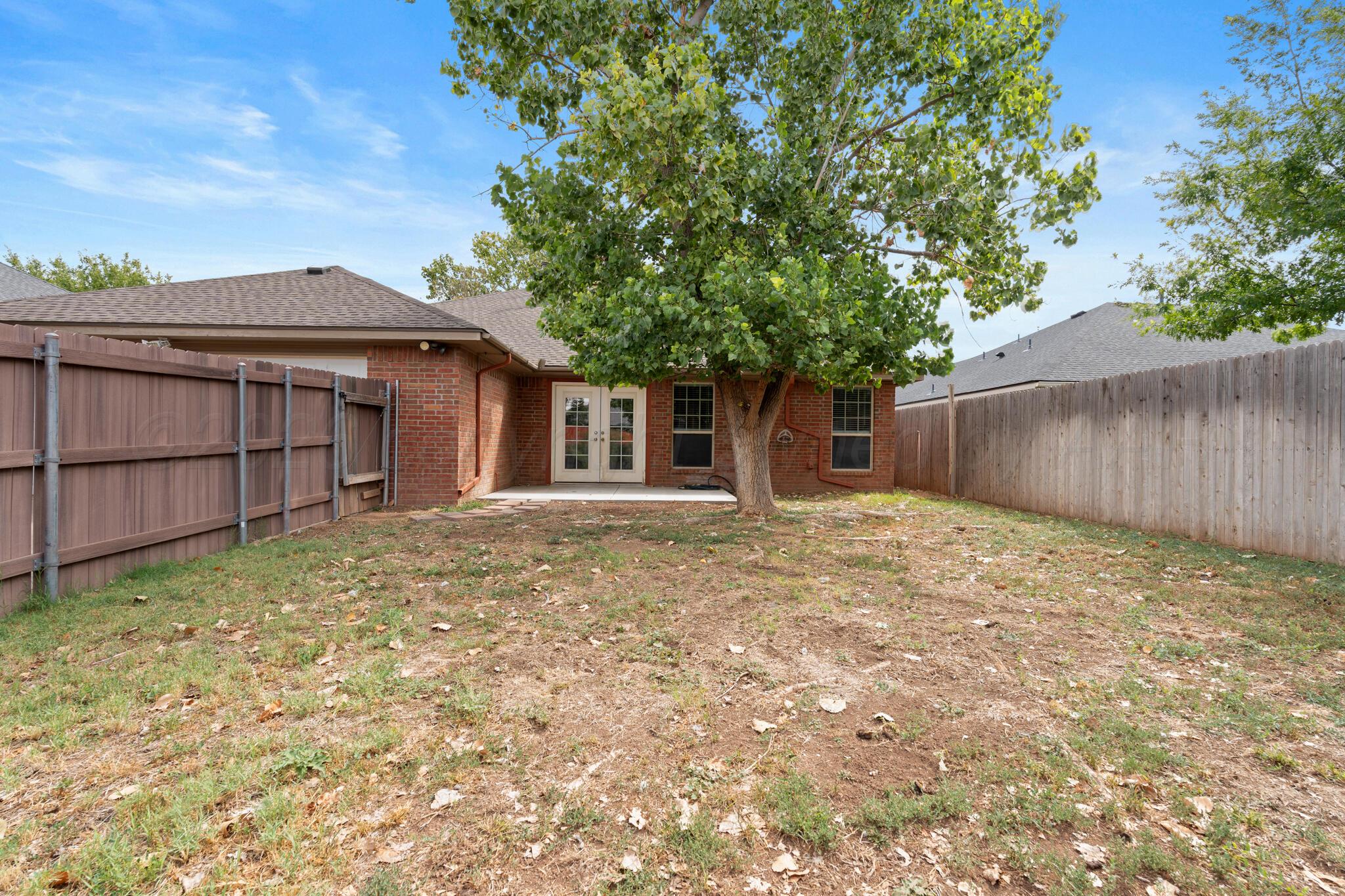 8104 Littlerock Drive Property Photo 26
