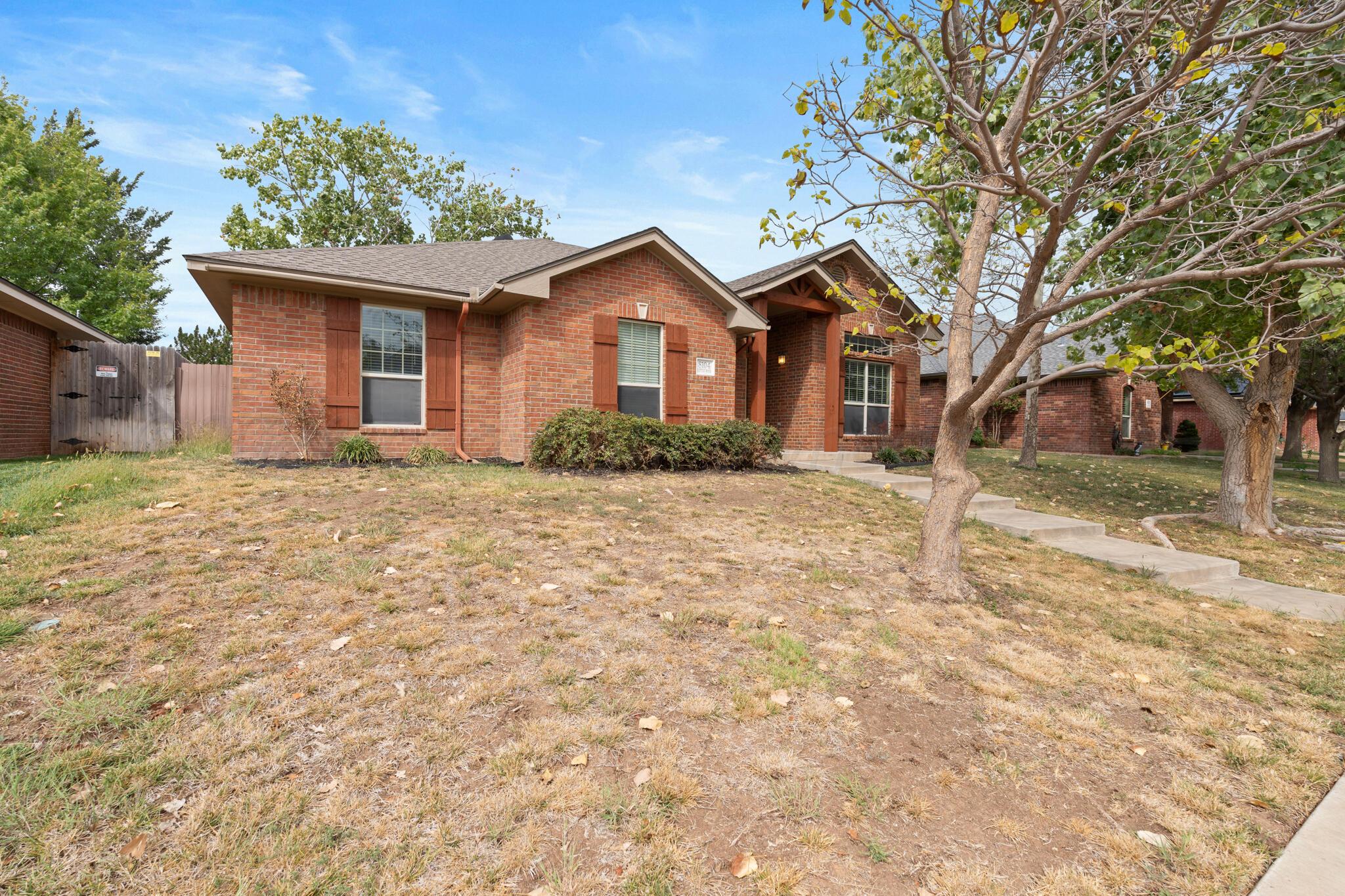 8104 Littlerock Drive Property Photo 30