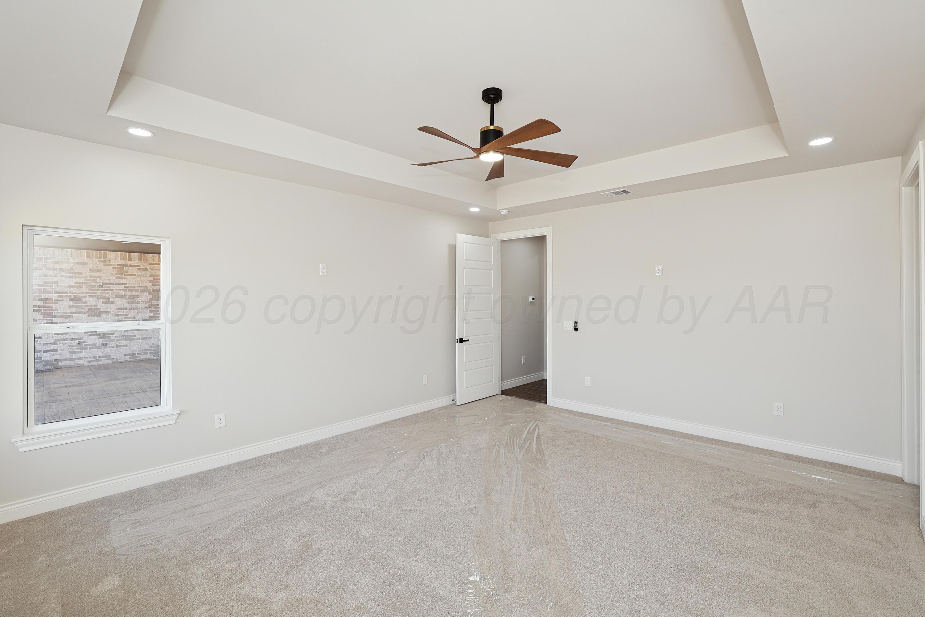 11661 Twin Hills Drive Property Photo 21