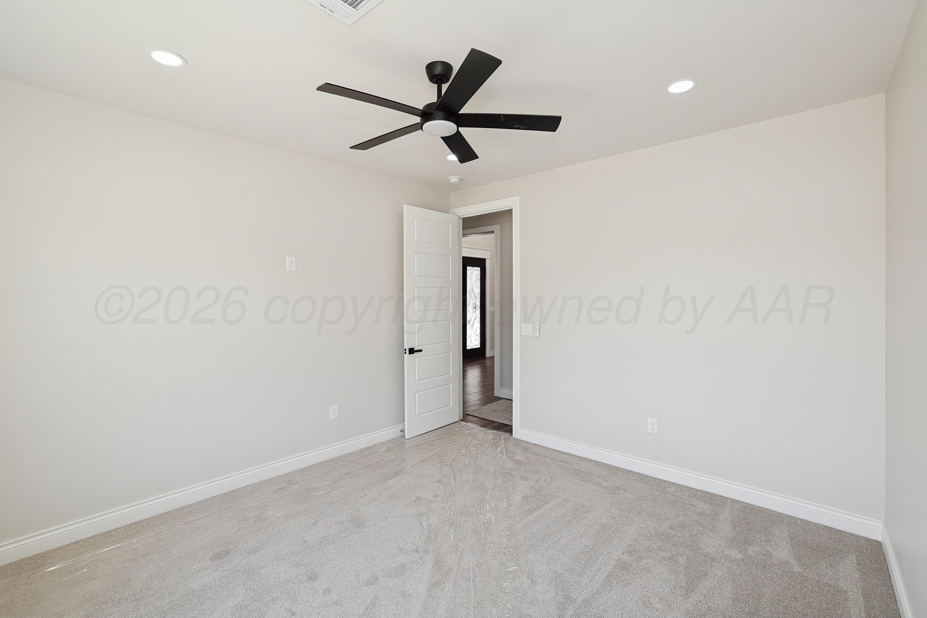 11661 Twin Hills Drive Property Photo 36