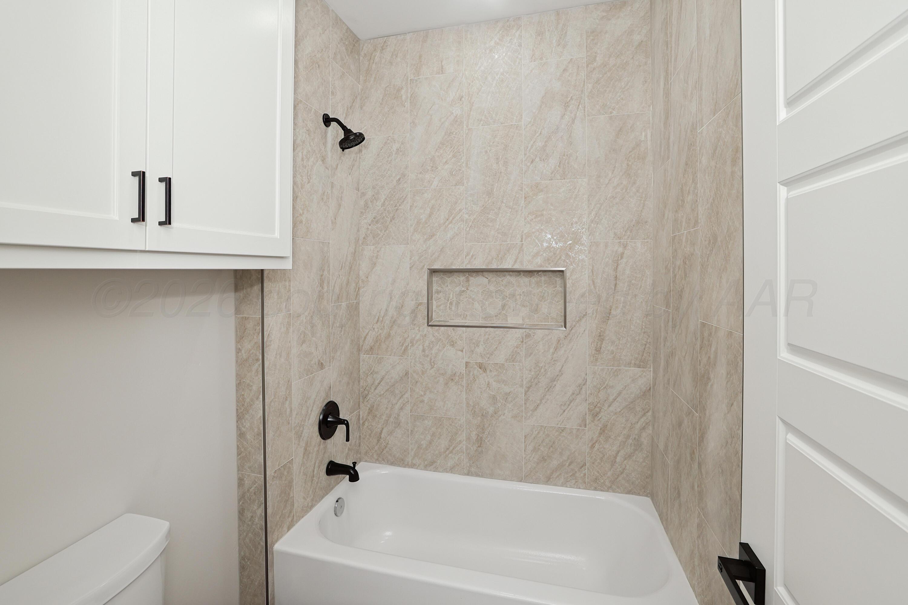 11661 Twin Hills Drive Property Photo 38