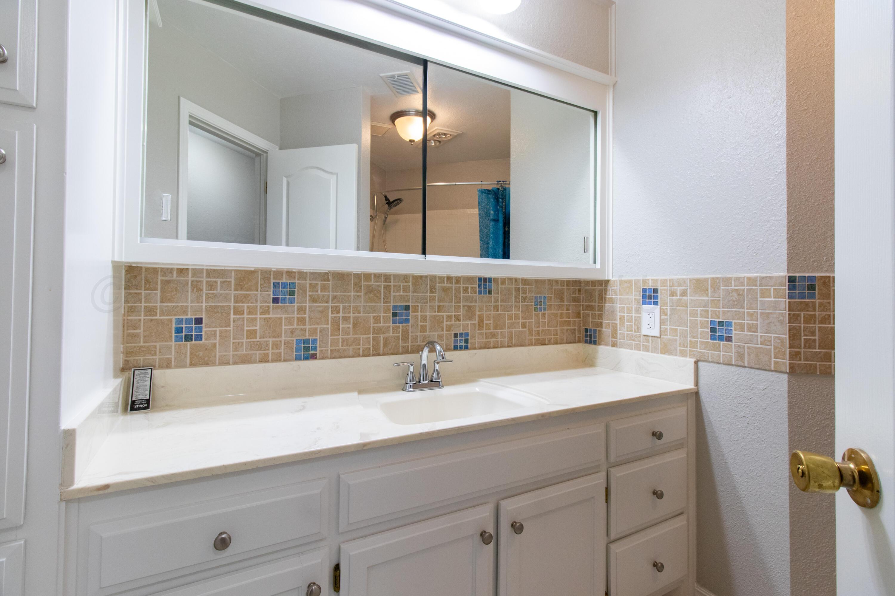 4211 Rondo Avenue Property Photo 21