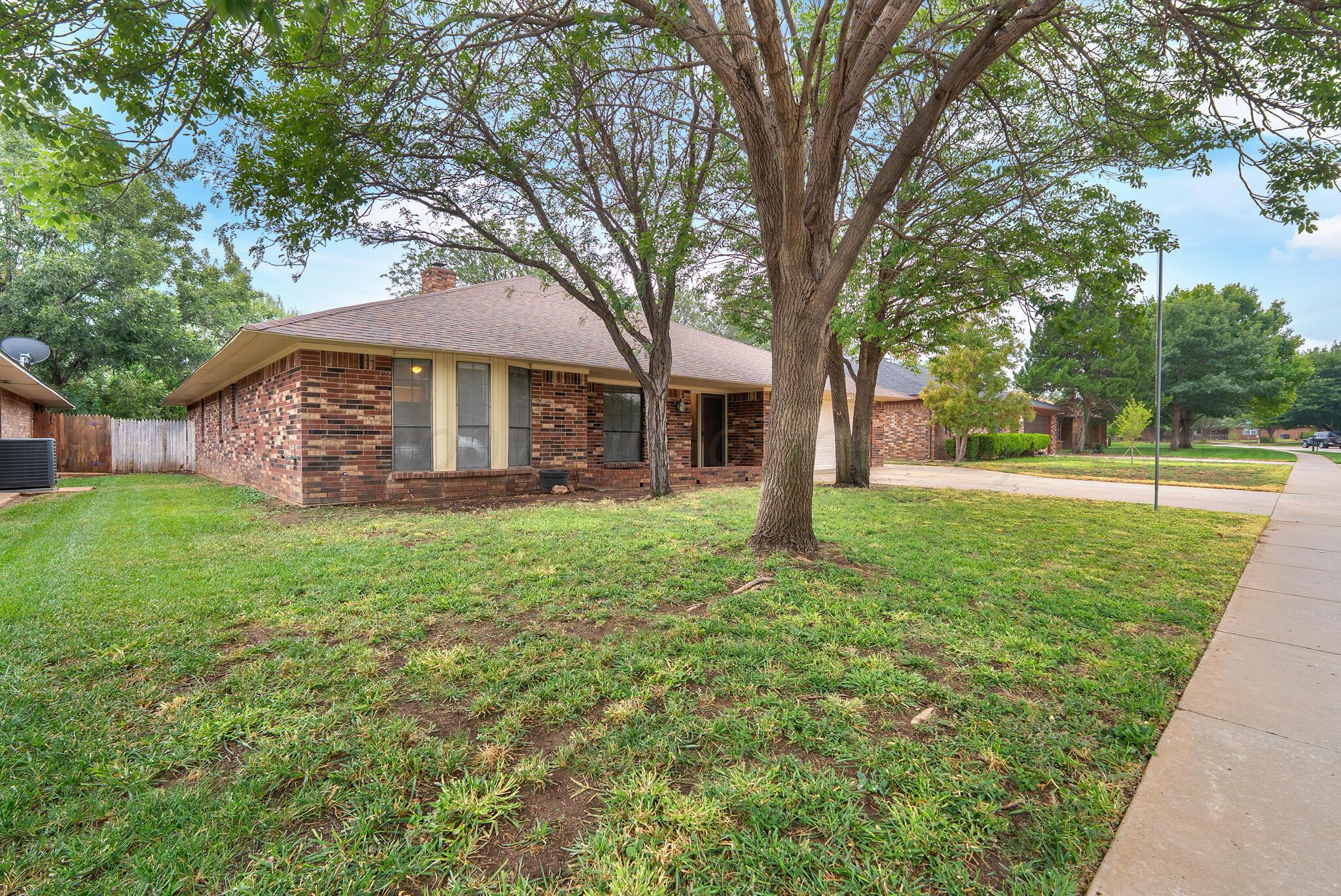 7909 Mitcham Drive Property Photo 1