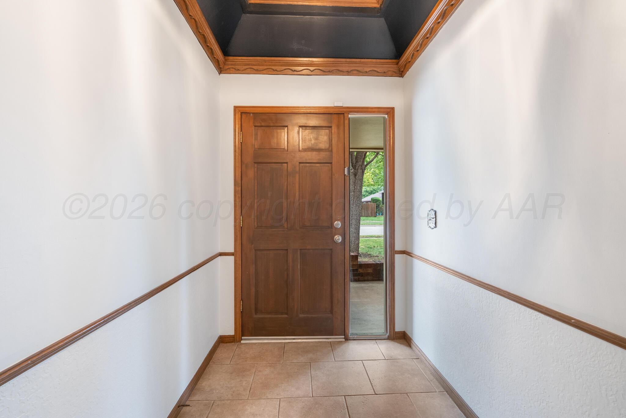 7909 Mitcham Drive Property Photo 3