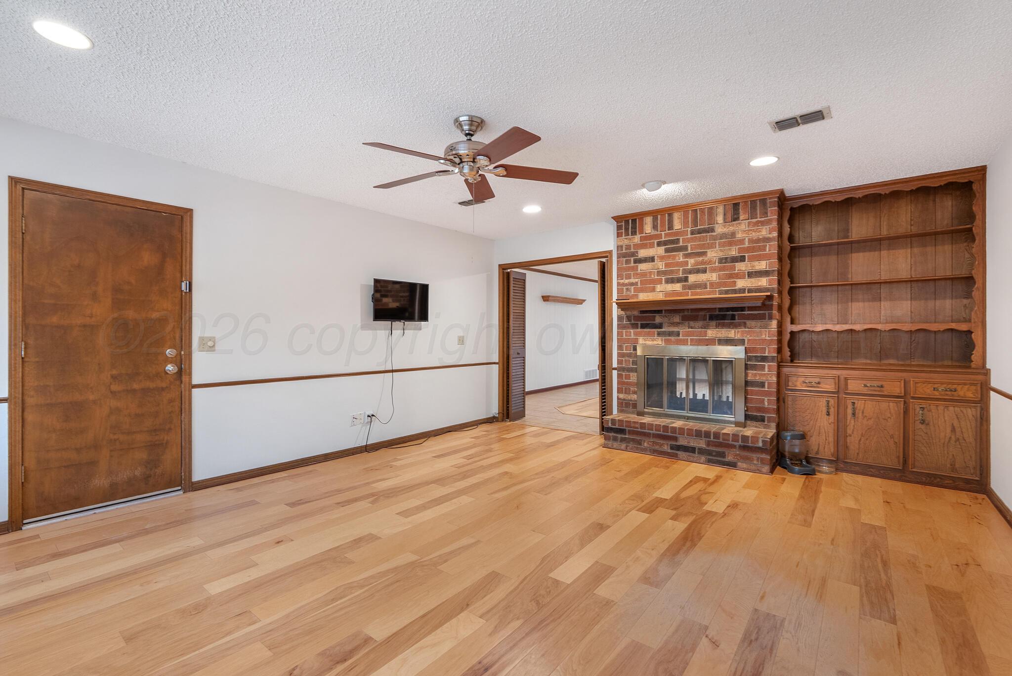 7909 Mitcham Drive Property Photo 7