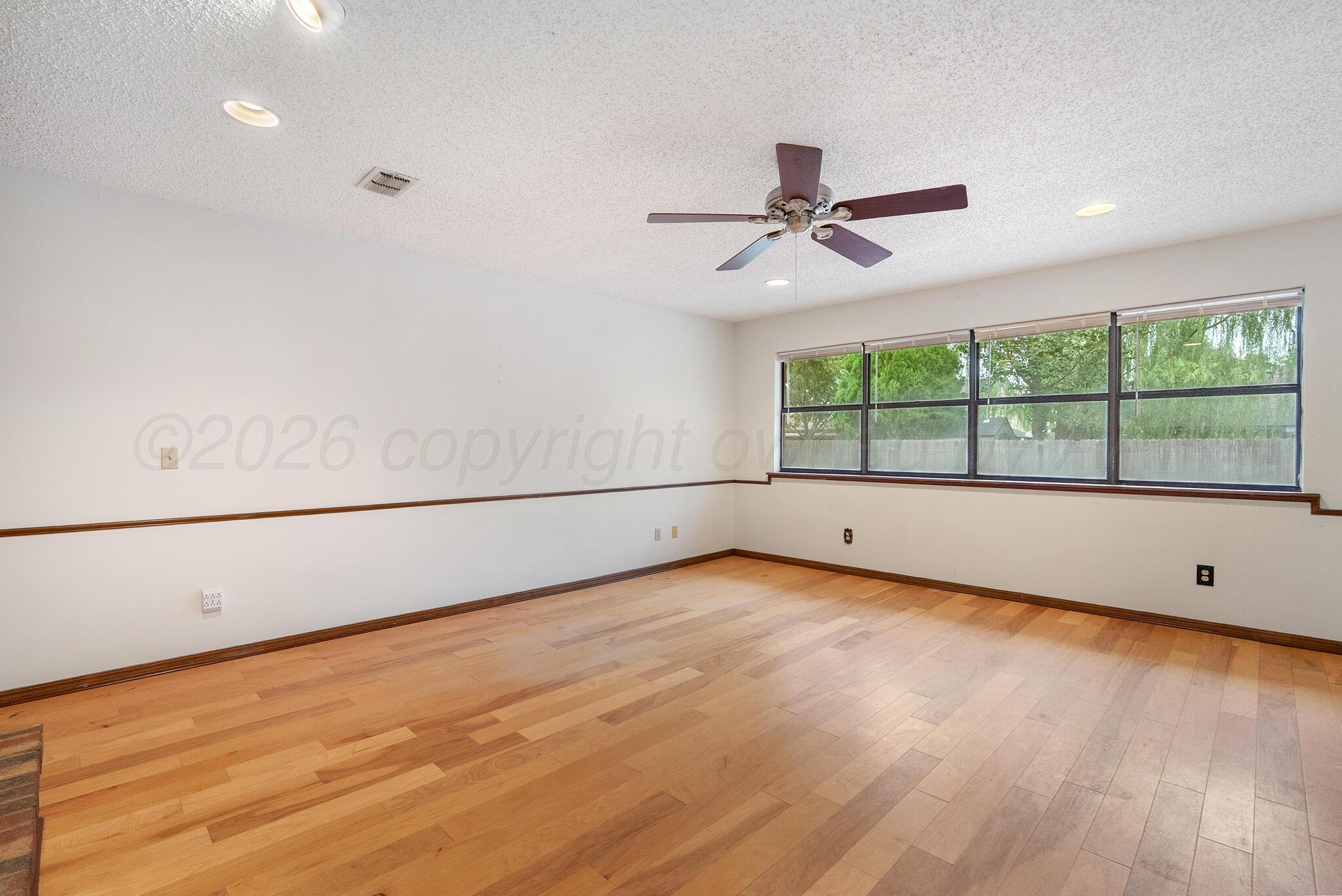 7909 Mitcham Drive Property Photo 8
