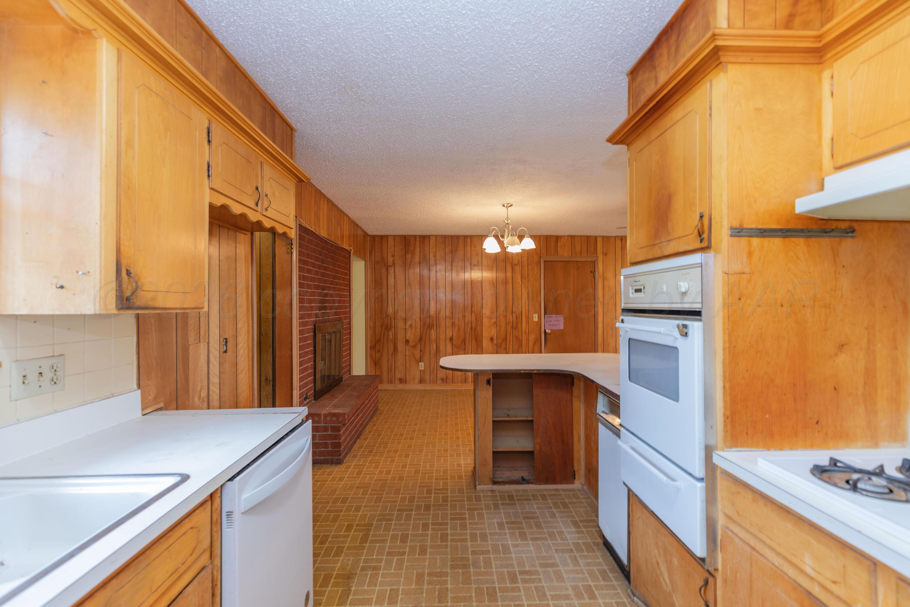 716 Fairlane Street Property Photo 12