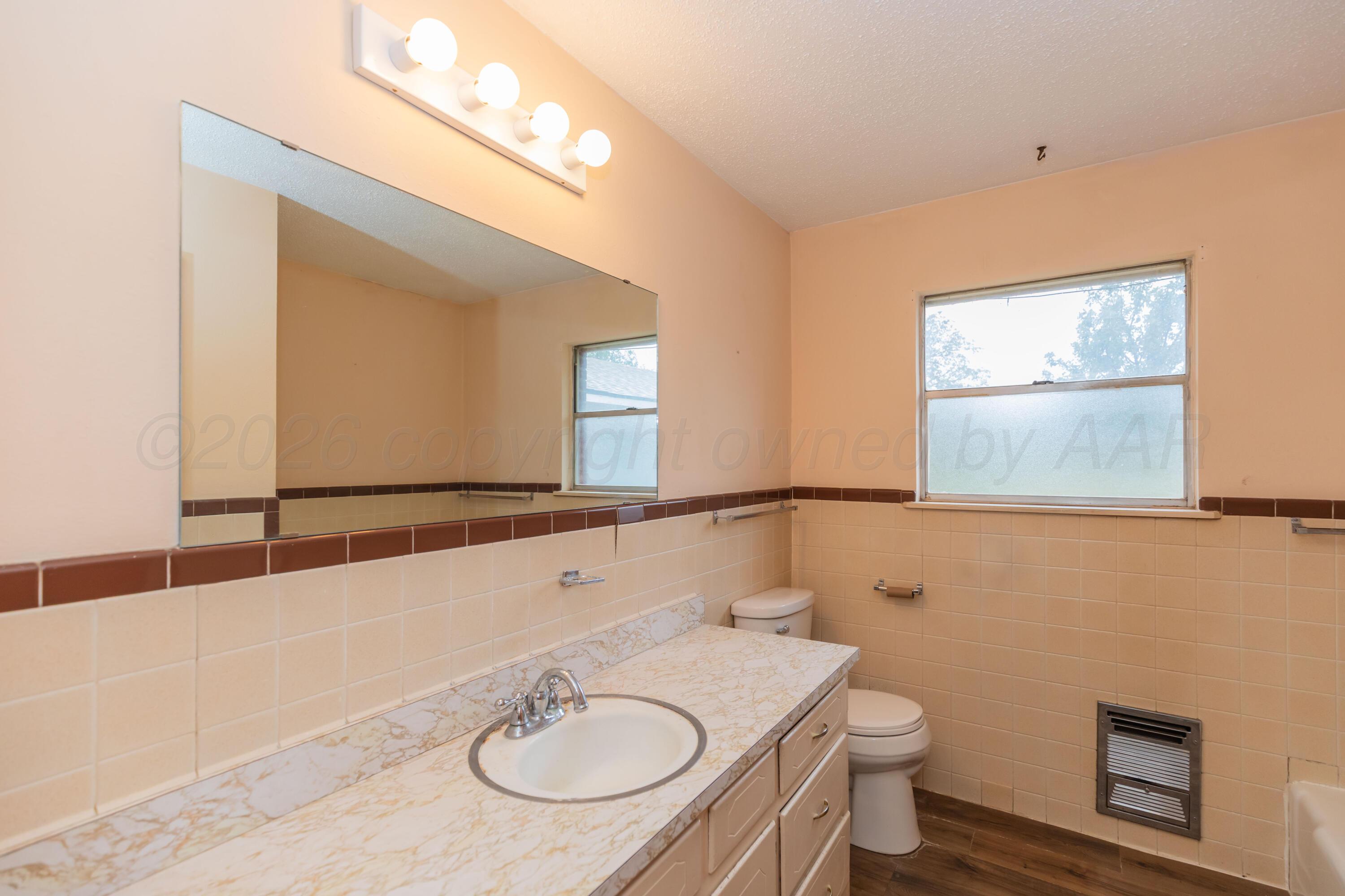 716 Fairlane Street Property Photo 26