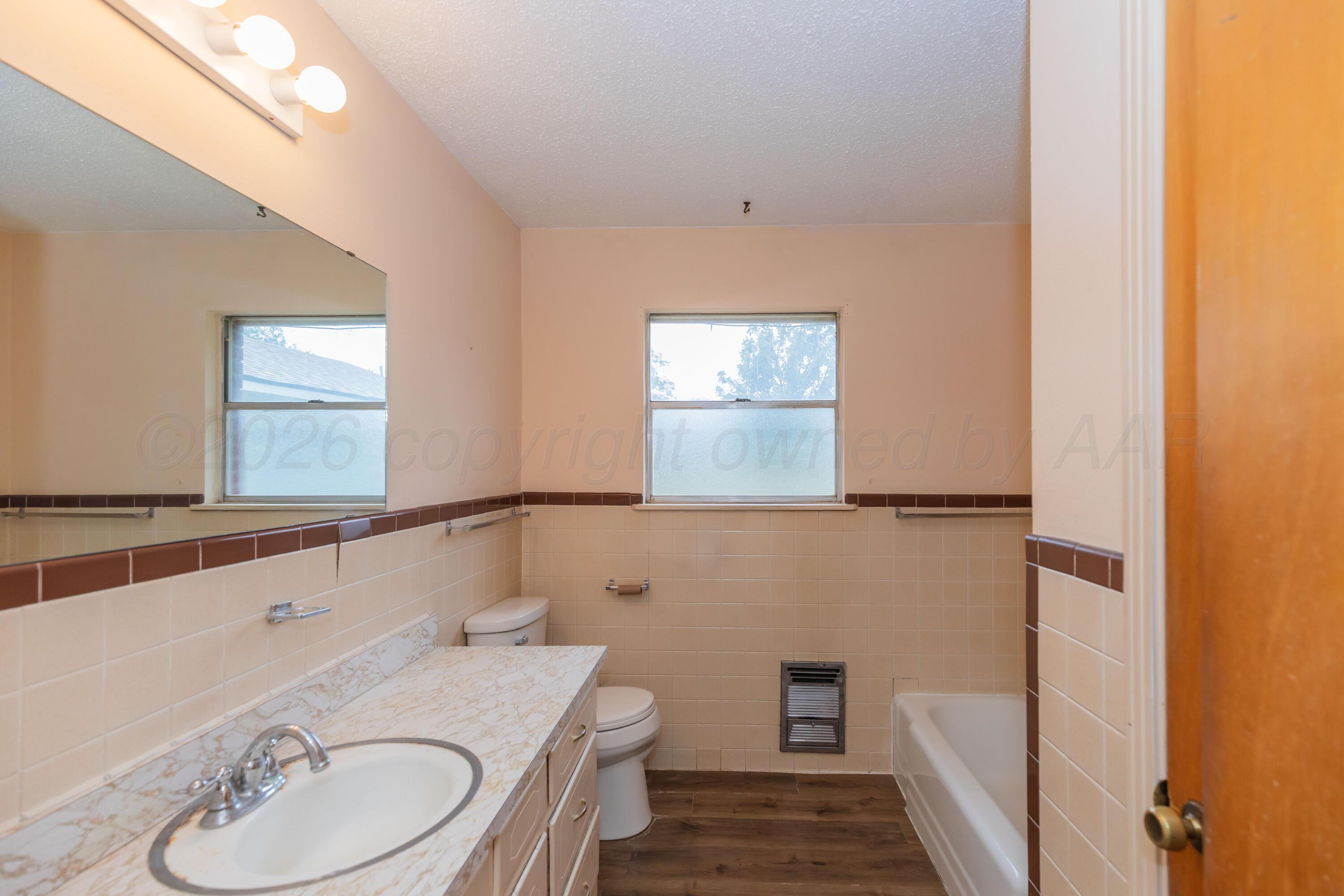 716 Fairlane Street Property Photo 27