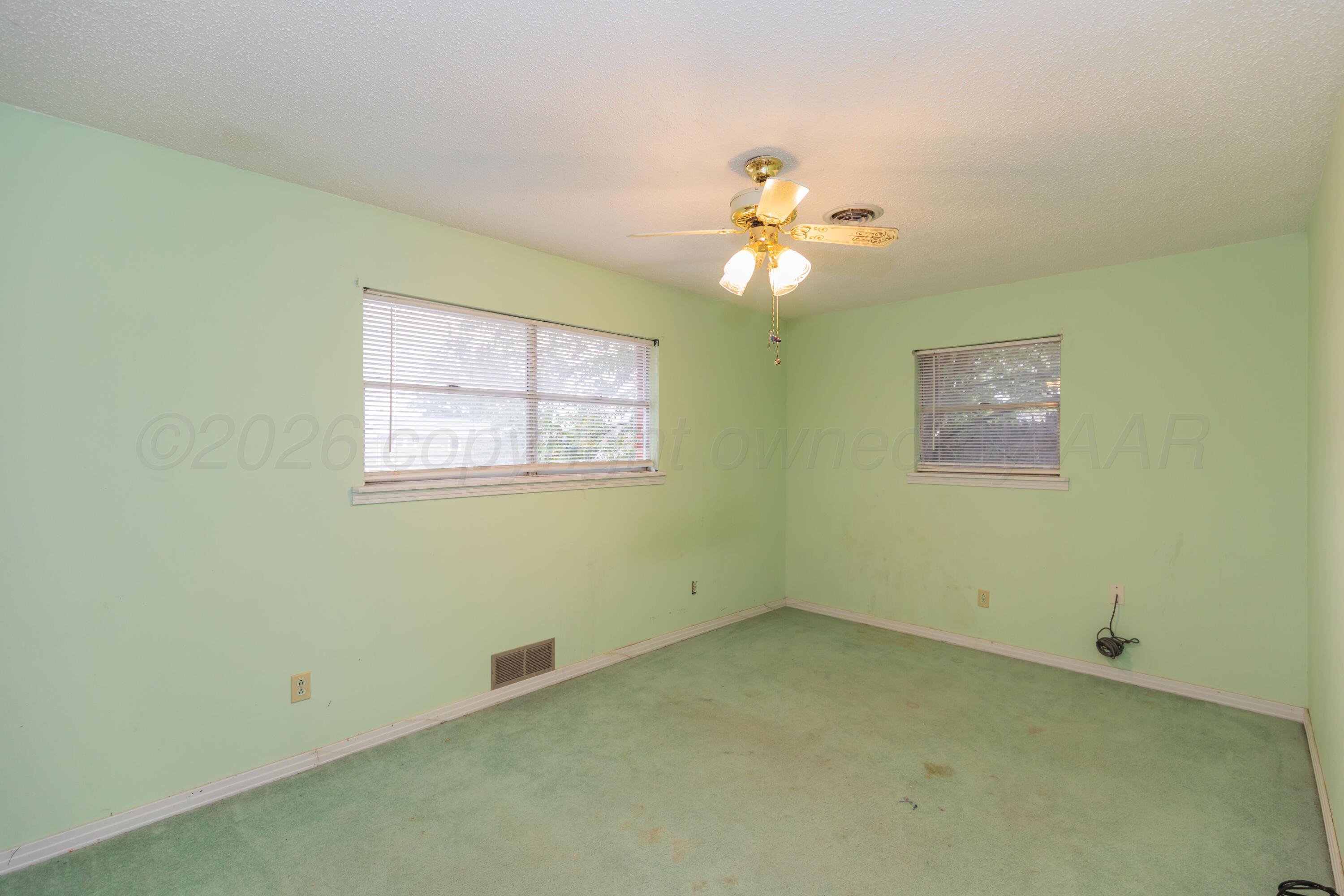 716 Fairlane Street Property Photo 29