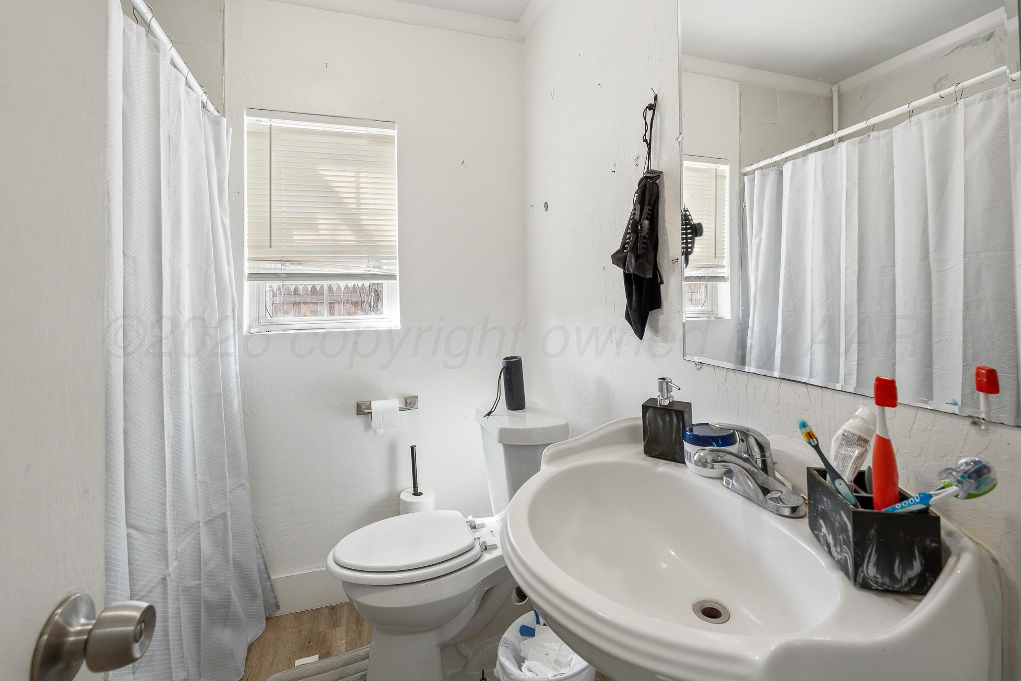 4223 Sw 12th Avenue Property Photo 6