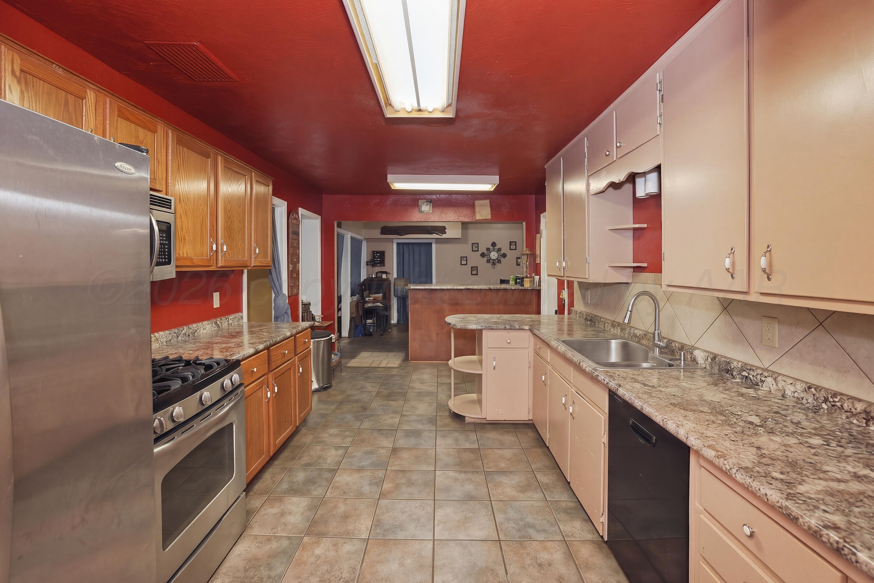 2800 Julian Boulevard Property Photo 7