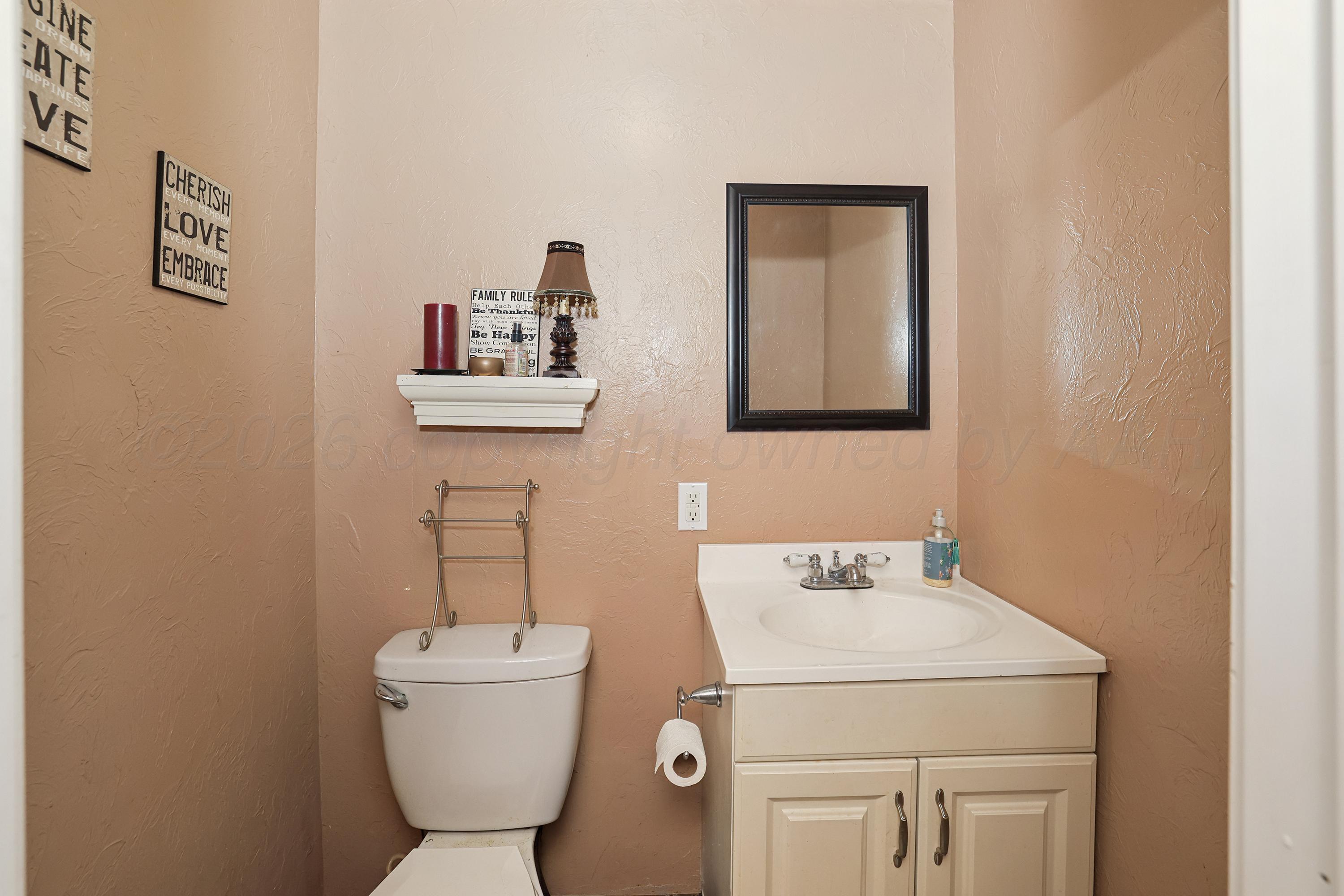 2800 Julian Boulevard Property Photo 22