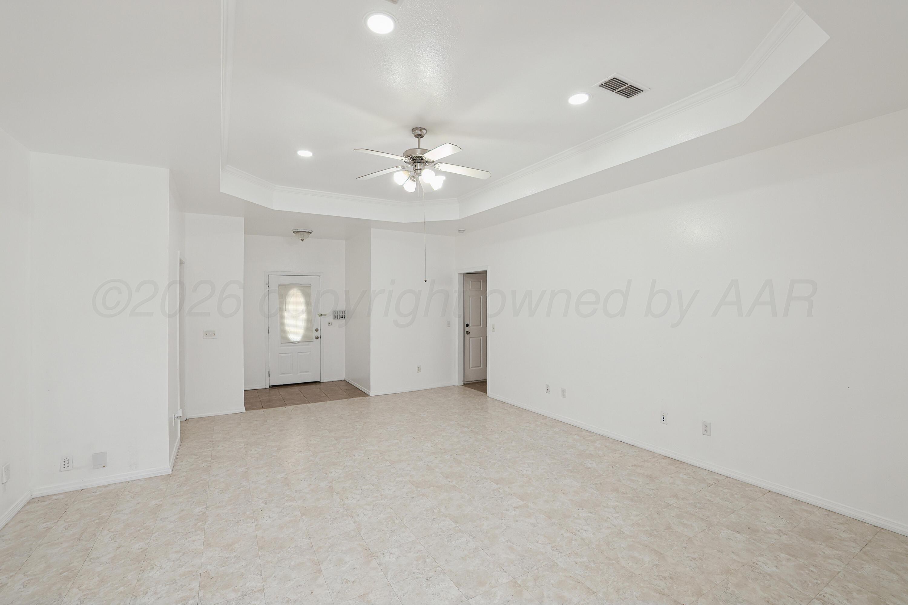4012 Pine Street Property Photo 6