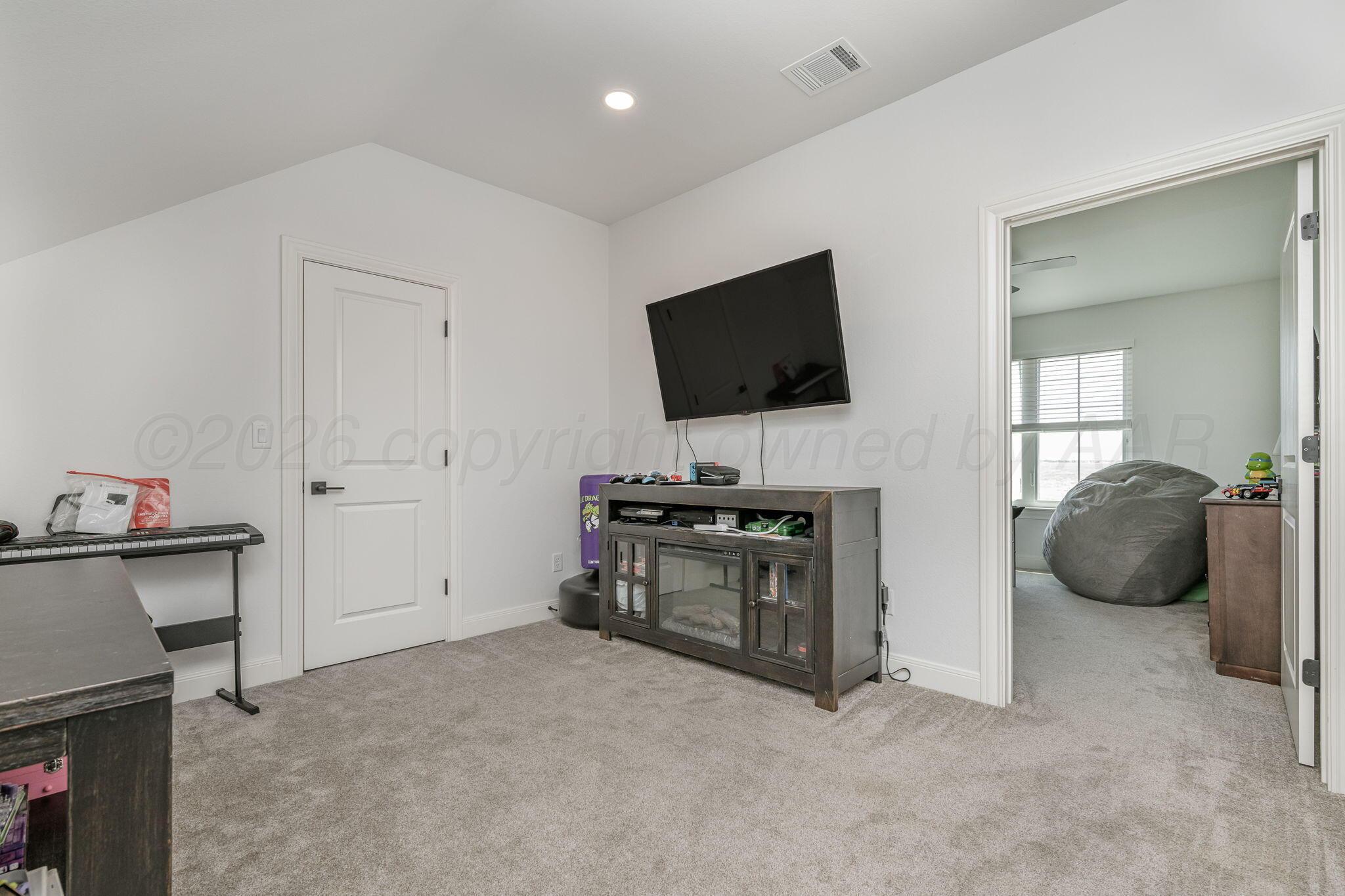 5601 Hollow Landing Avenue Property Photo 32