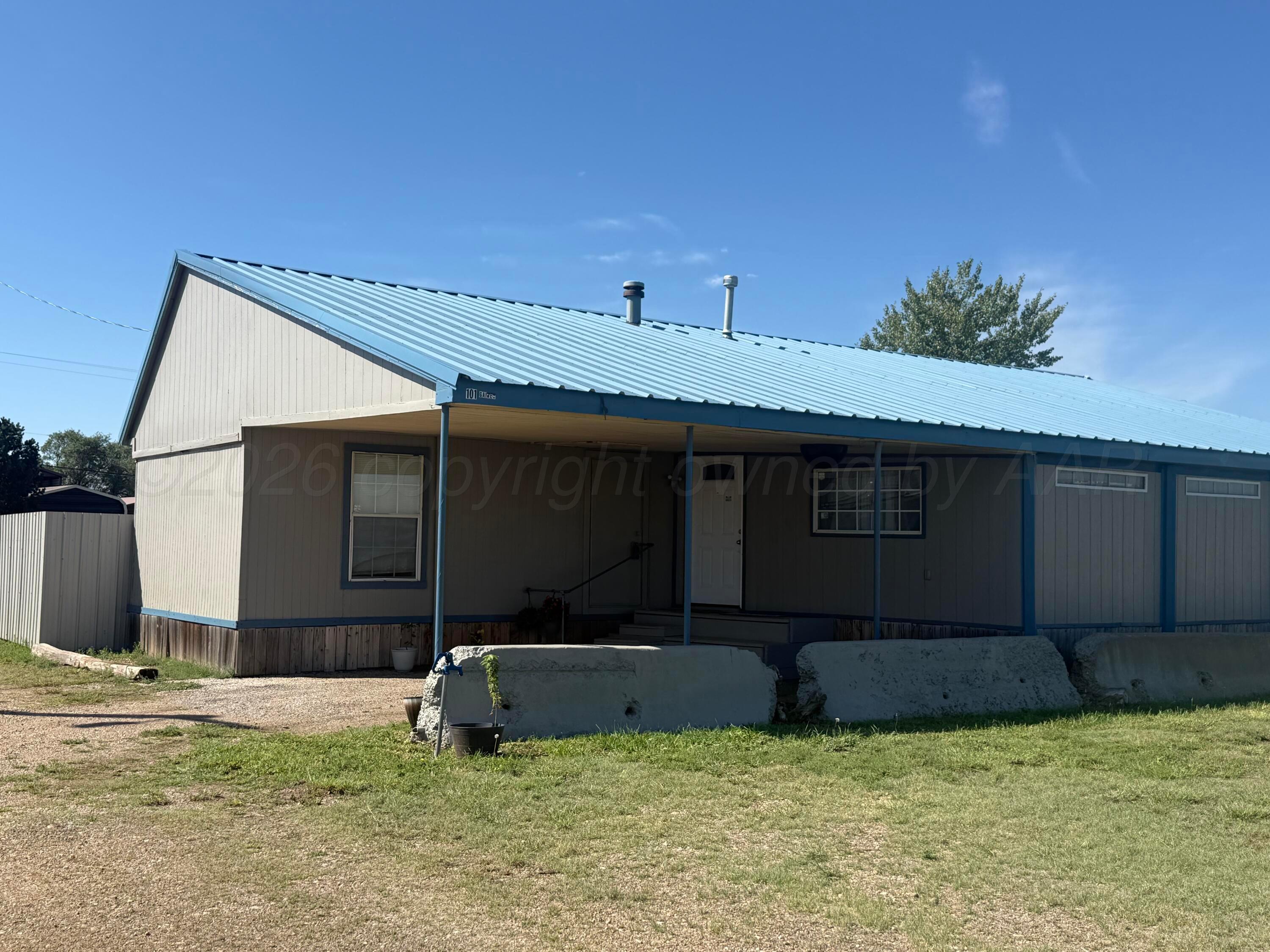 101 Gaines Street Property Photo 5