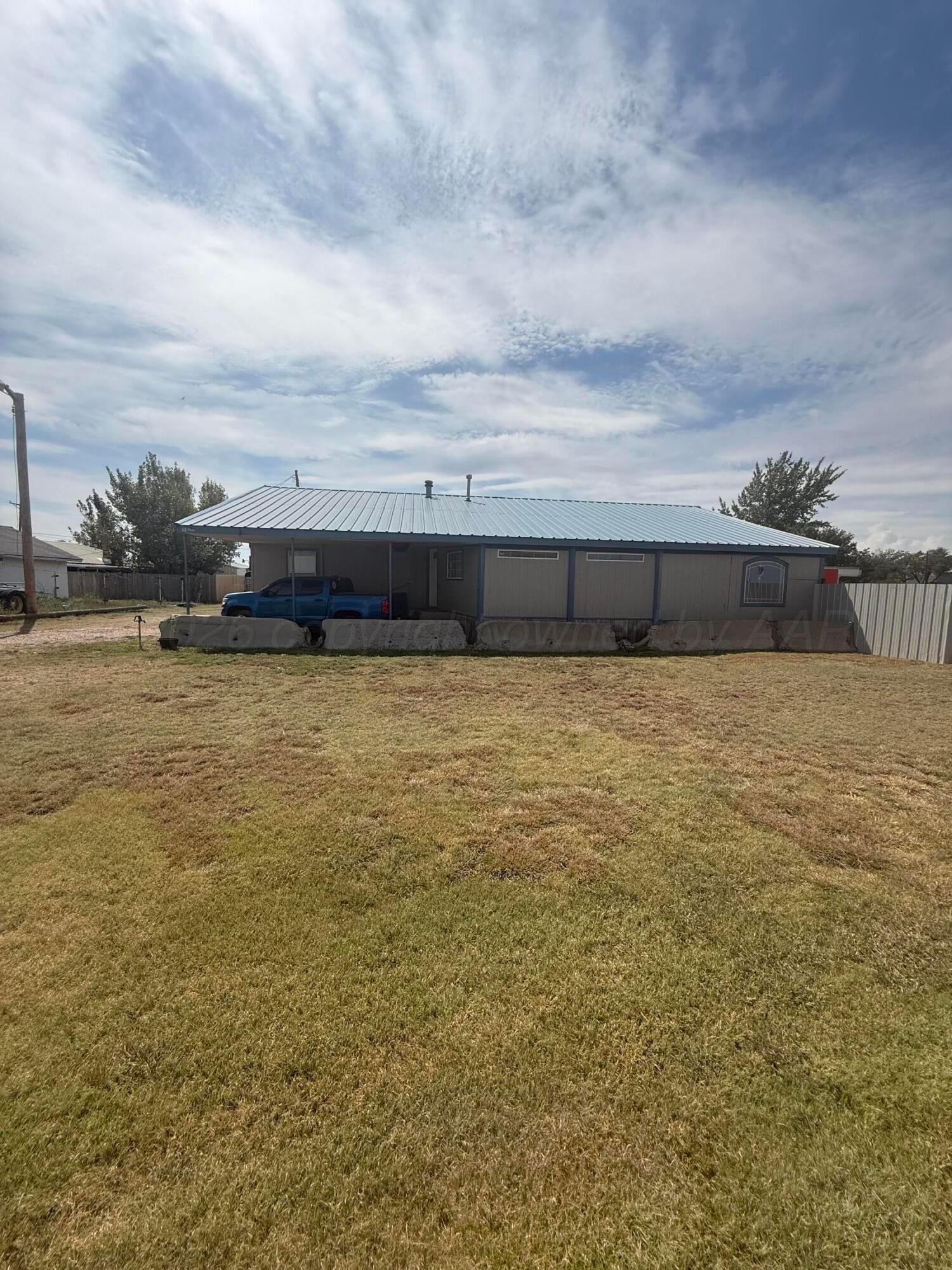 101 Gaines Street Property Photo 24