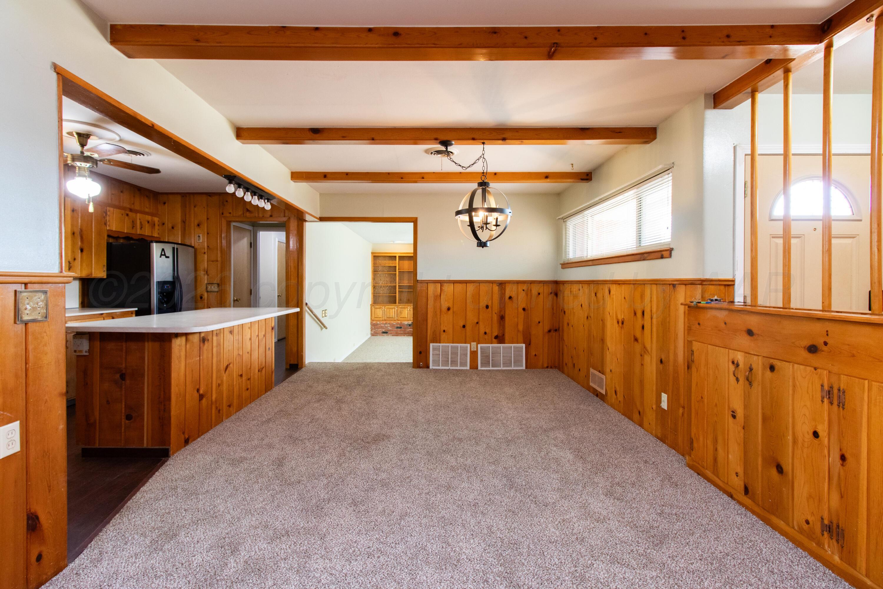 4021 Spark Street Property Photo 4