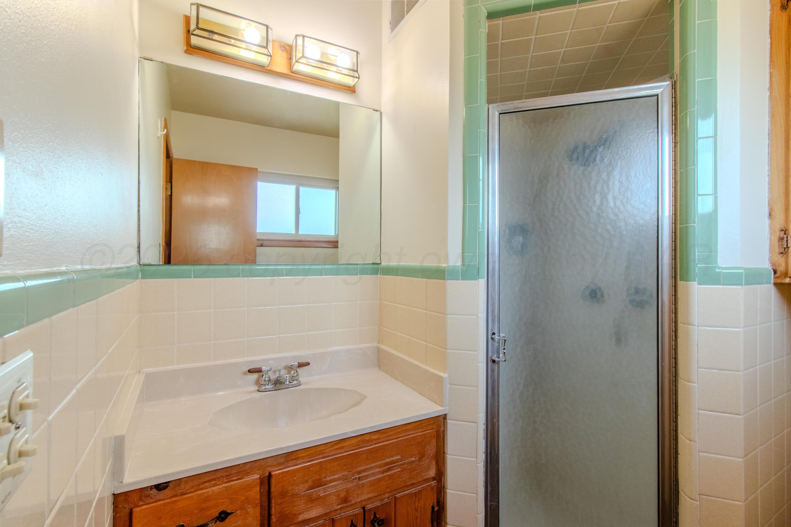 4021 Spark Street Property Photo 25