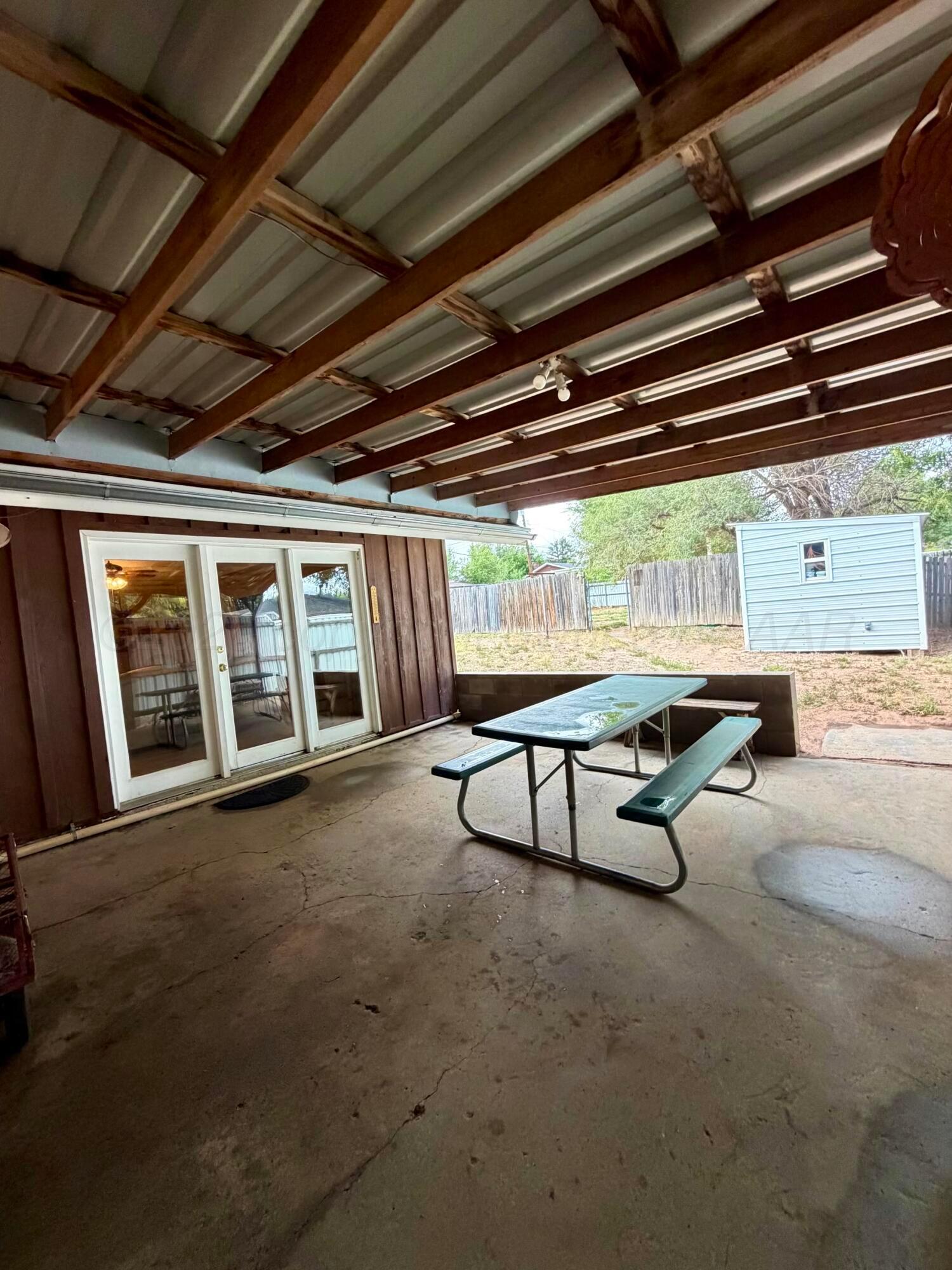 333 Hudson Avenue Property Photo 20