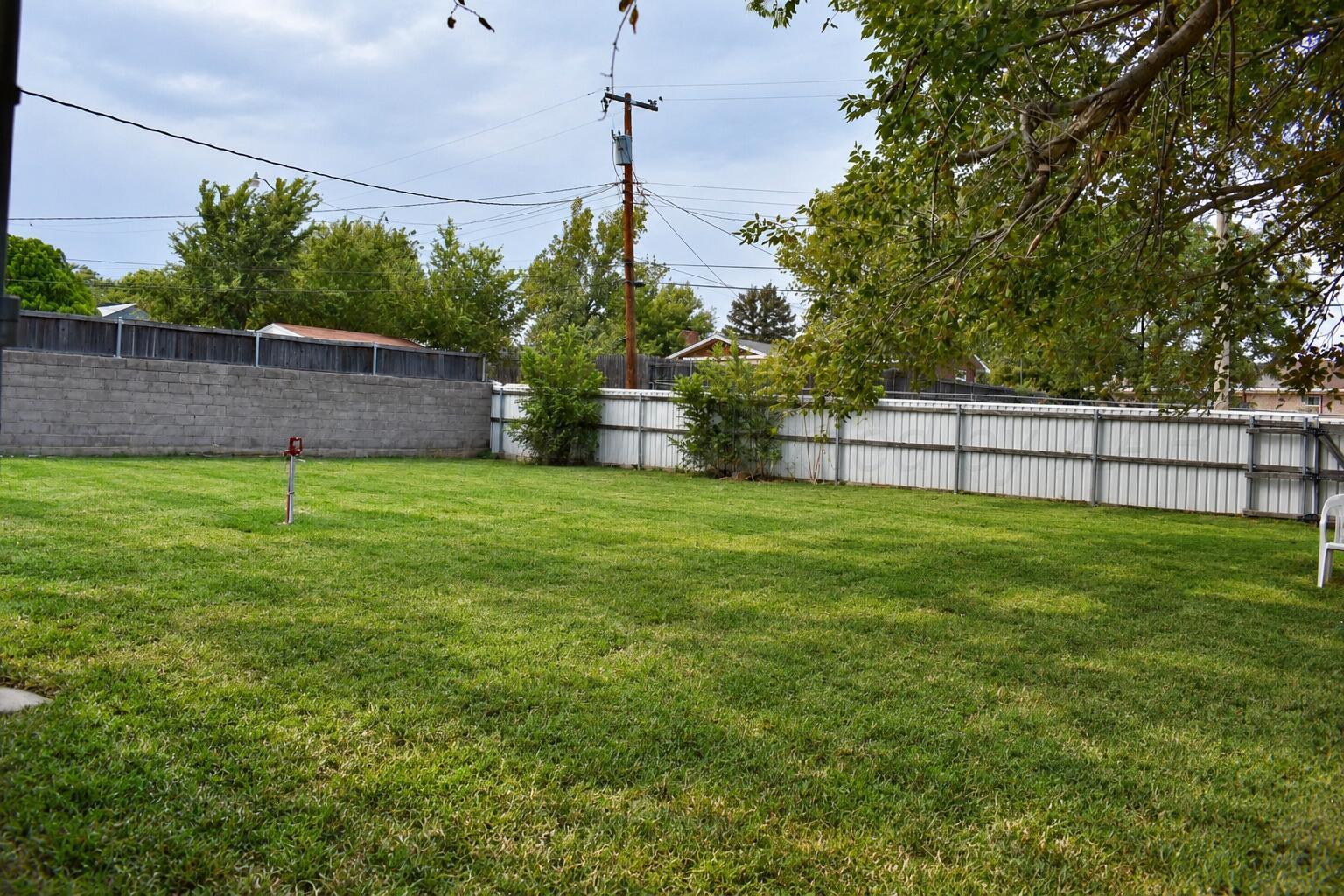 333 Hudson Avenue Property Photo 25