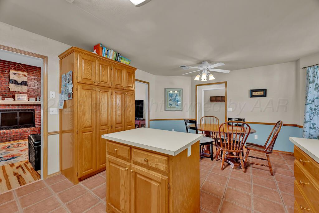 303 Alamo Street Property Photo 8