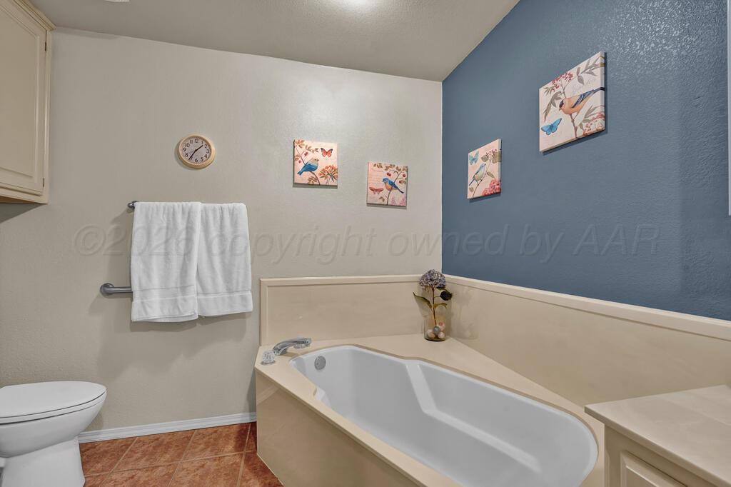 303 Alamo Street Property Photo 19