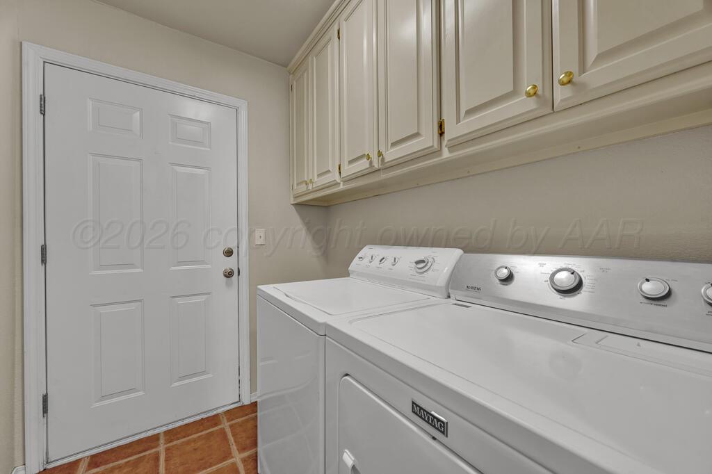 303 Alamo Street Property Photo 24
