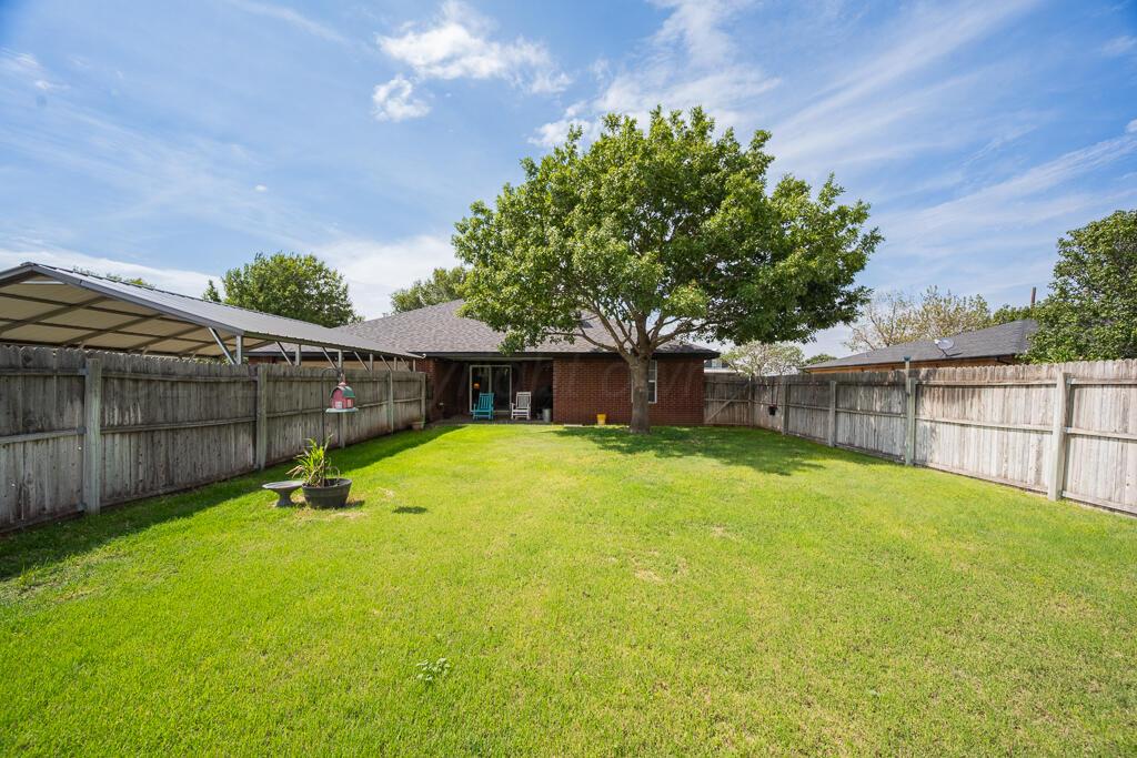 303 Alamo Street Property Photo 28