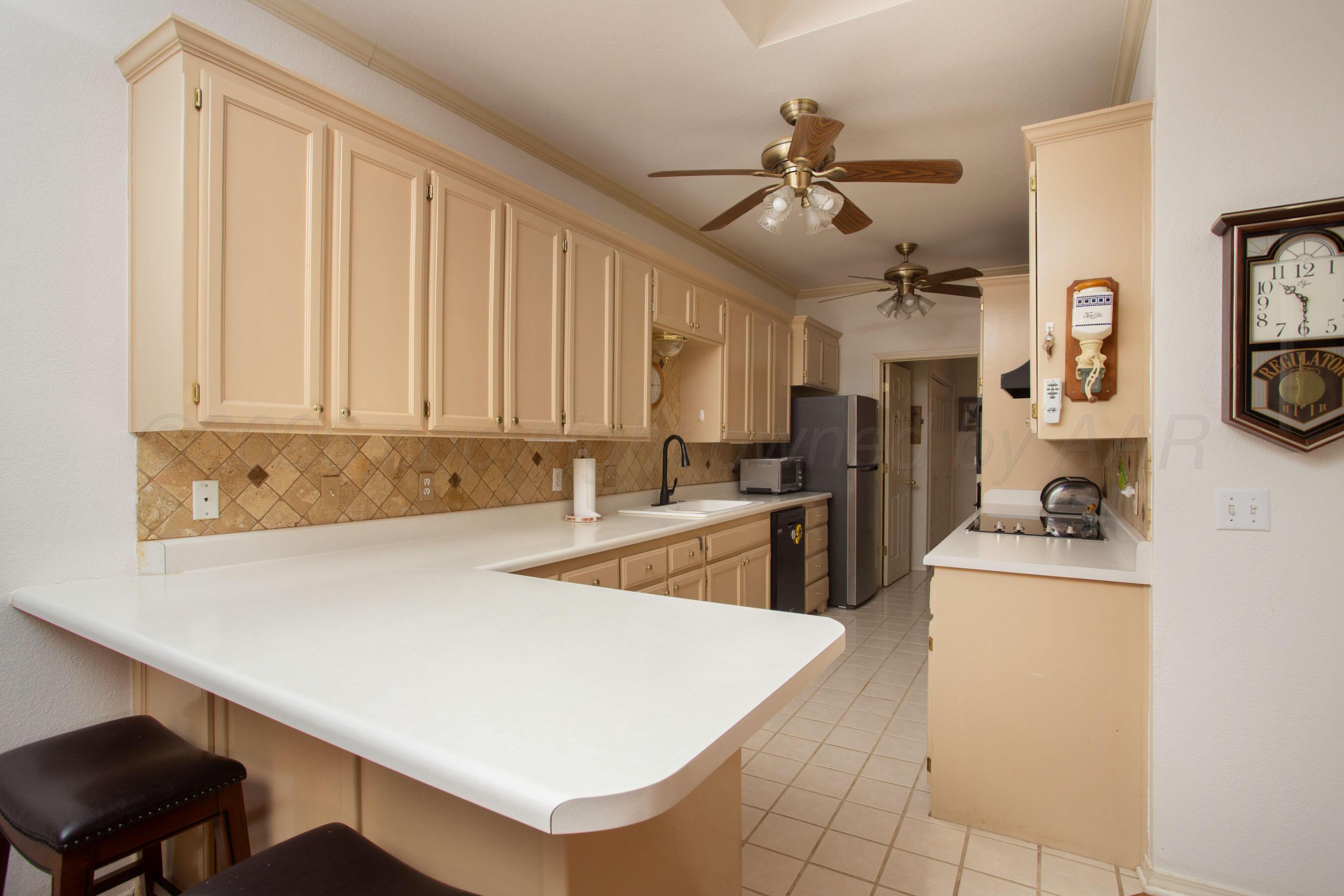 3511 W Point Drive Property Photo 9